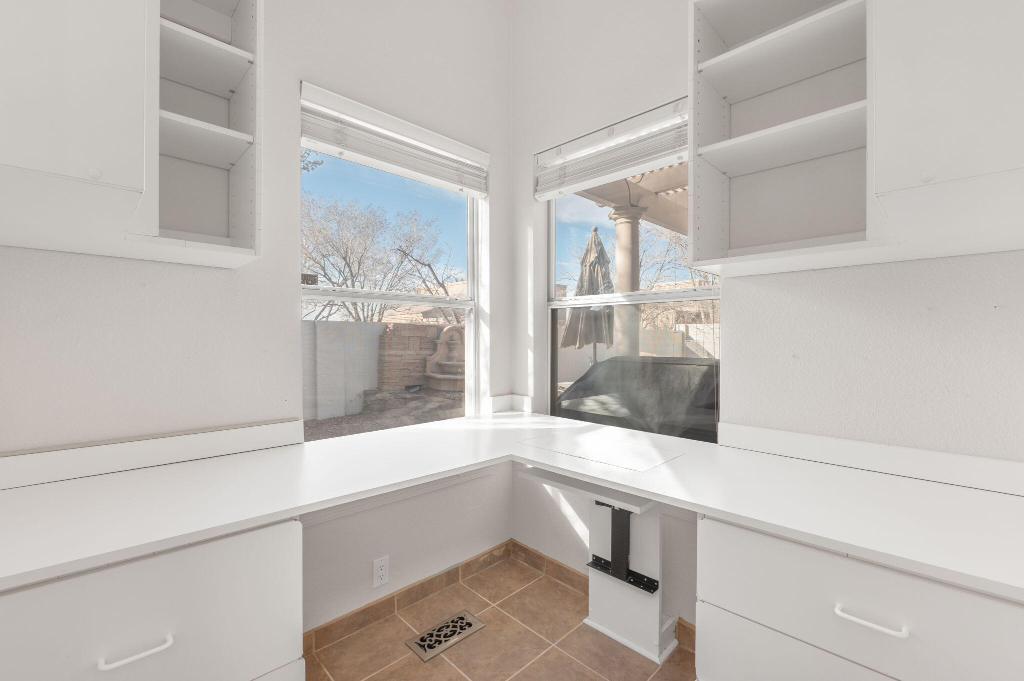 1109 Tony Sanchez Drive SE