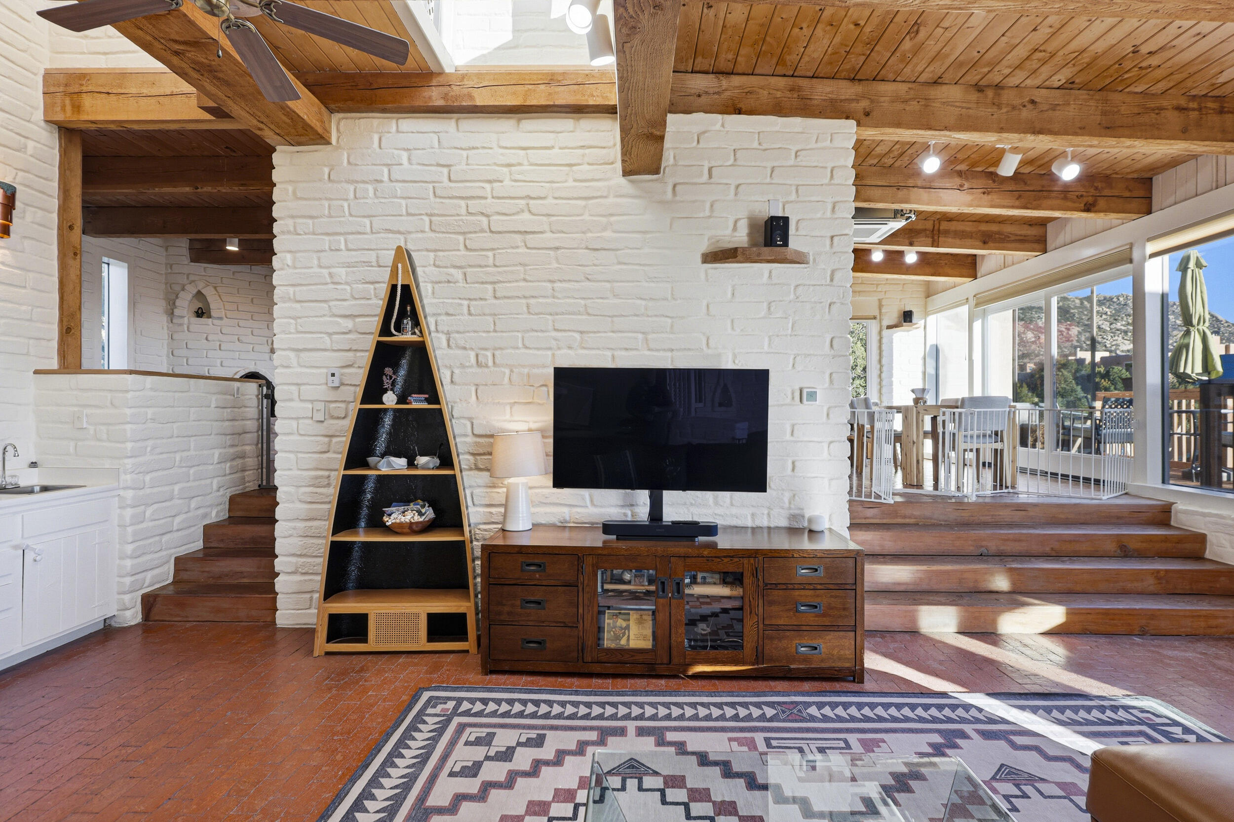 39 Tierra Monte Street NE