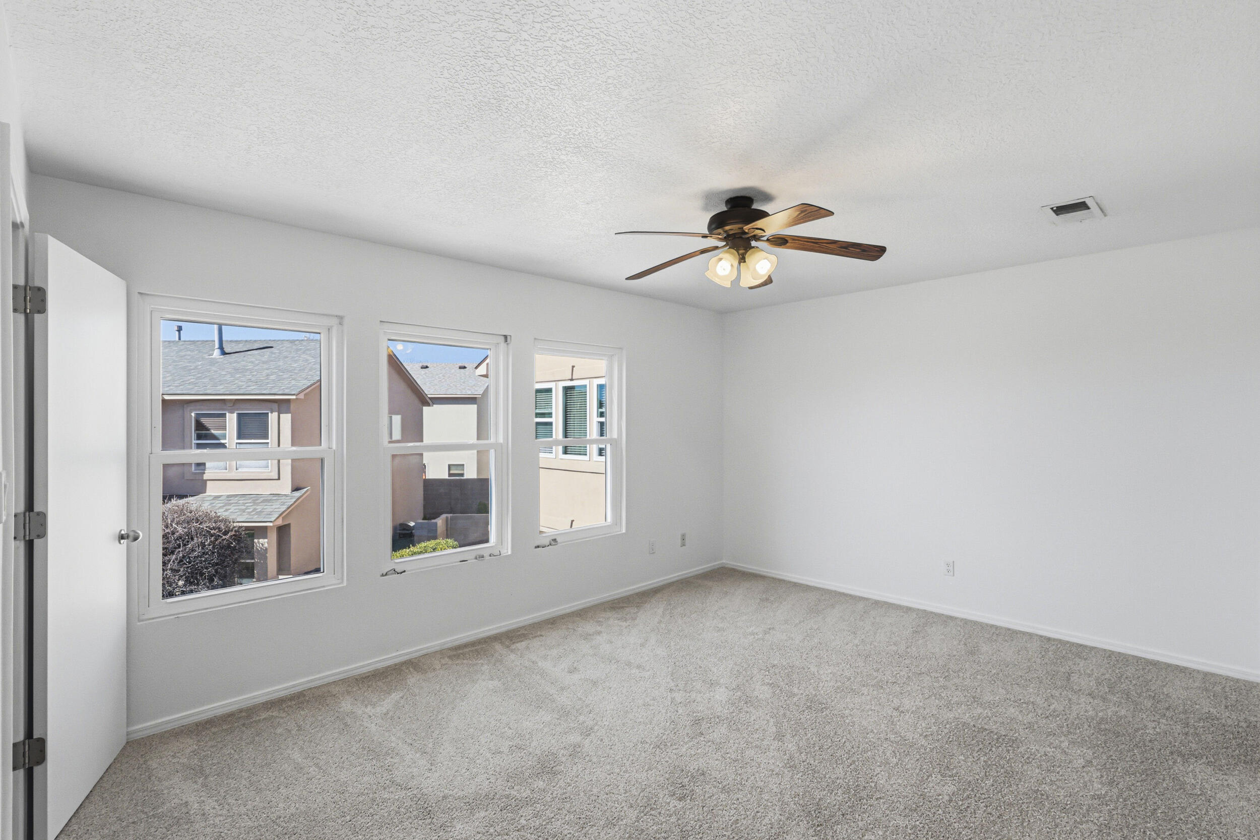 3442 Mountainside Parkway NE