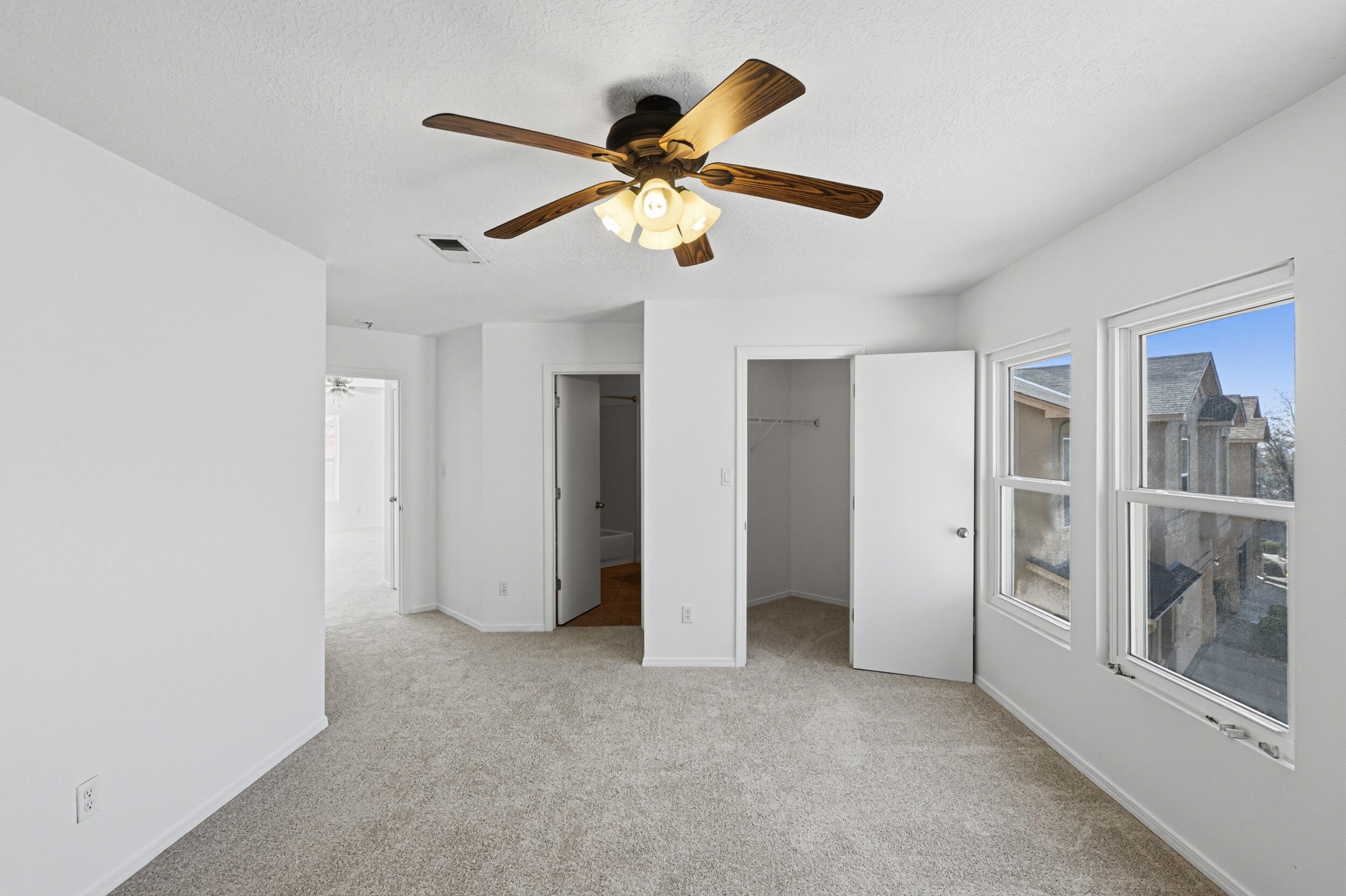 3442 Mountainside Parkway NE