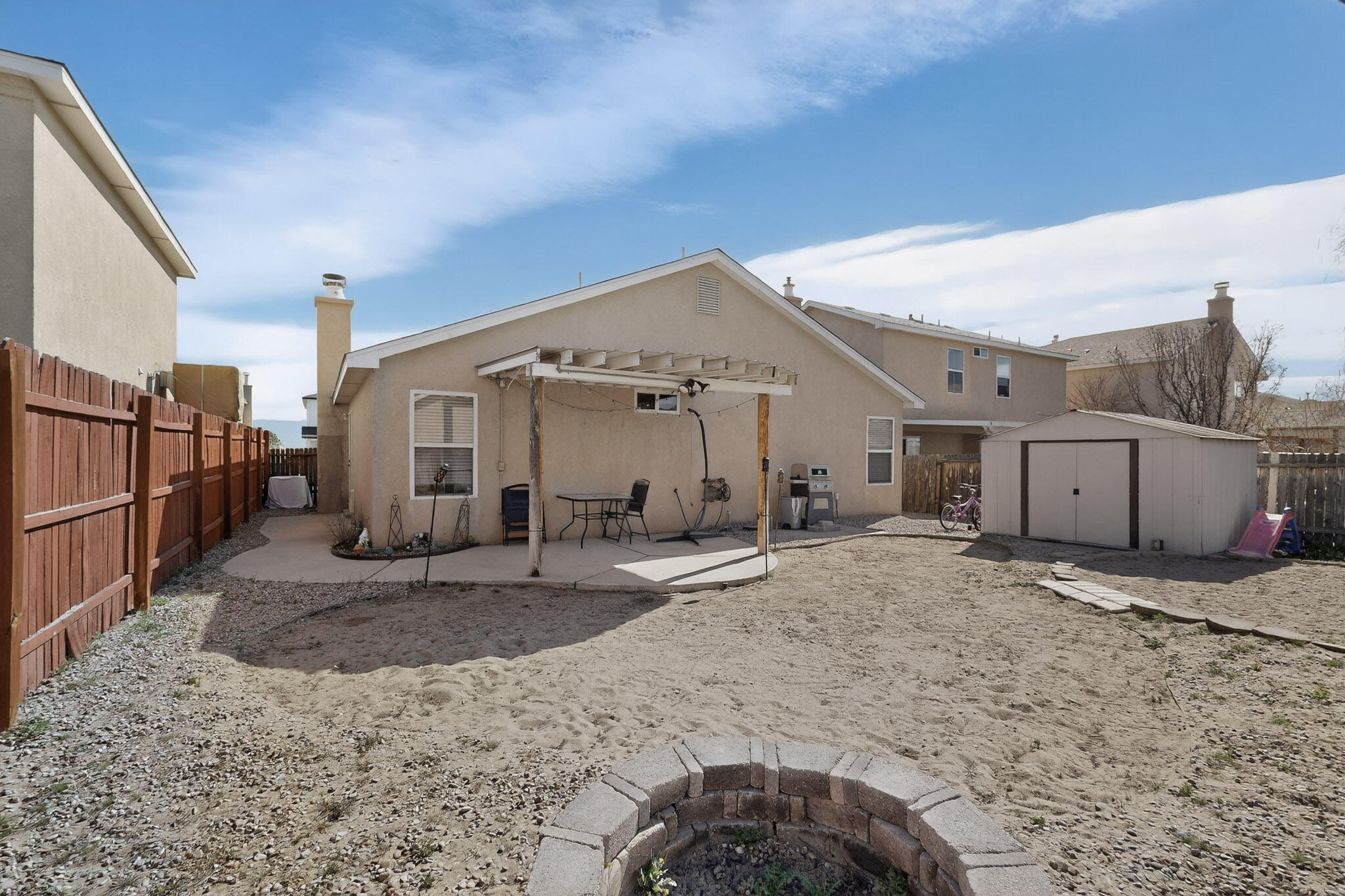 619 Red Bluff Avenue SW