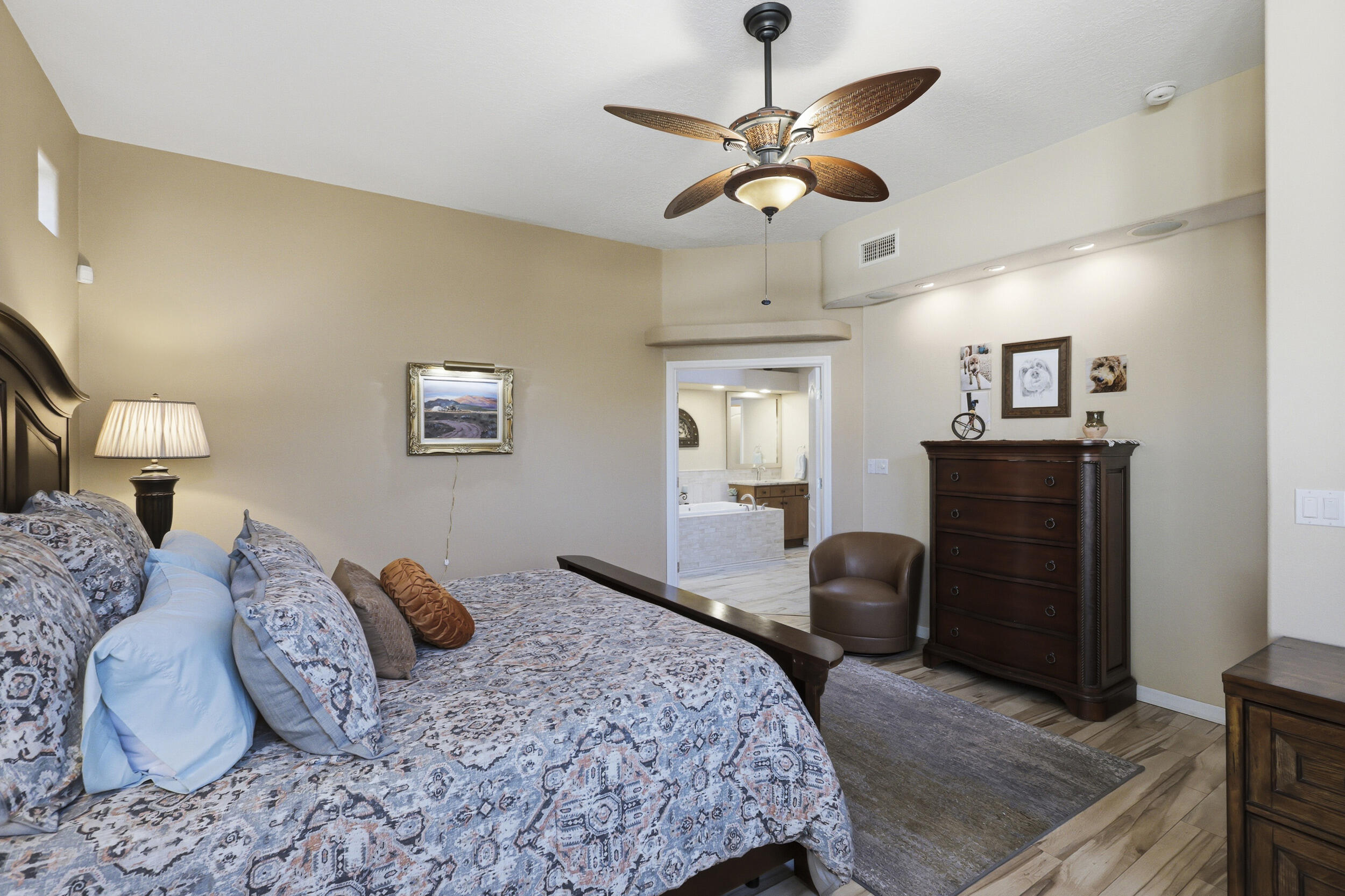 6428 Sage Point Court NE