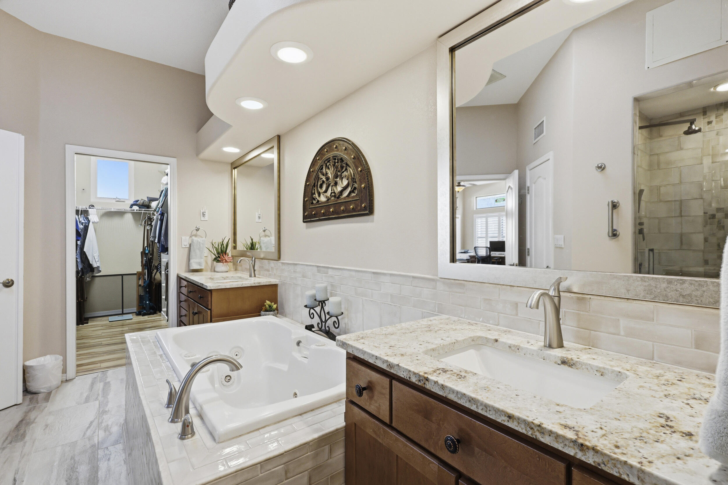 6428 Sage Point Court NE