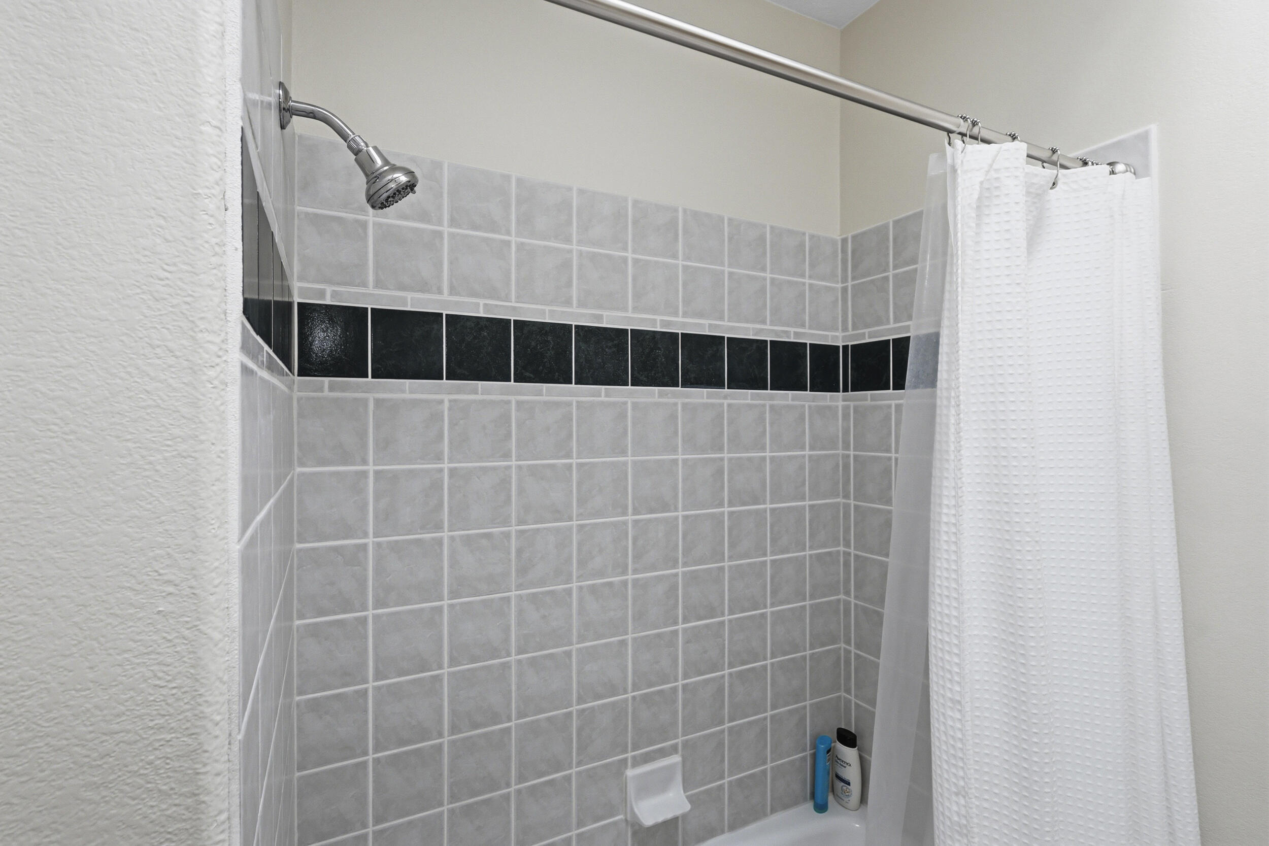 6428 Sage Point Court NE