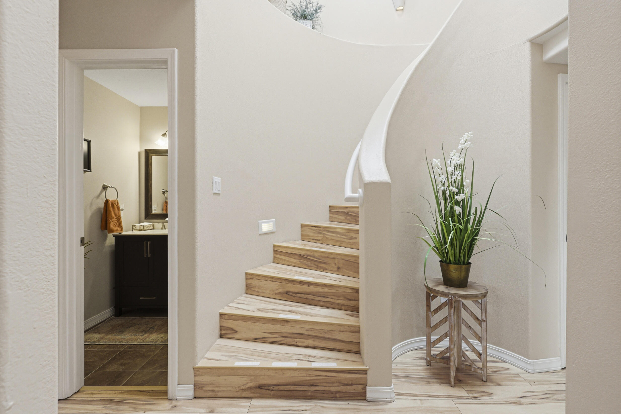 6428 Sage Point Court NE