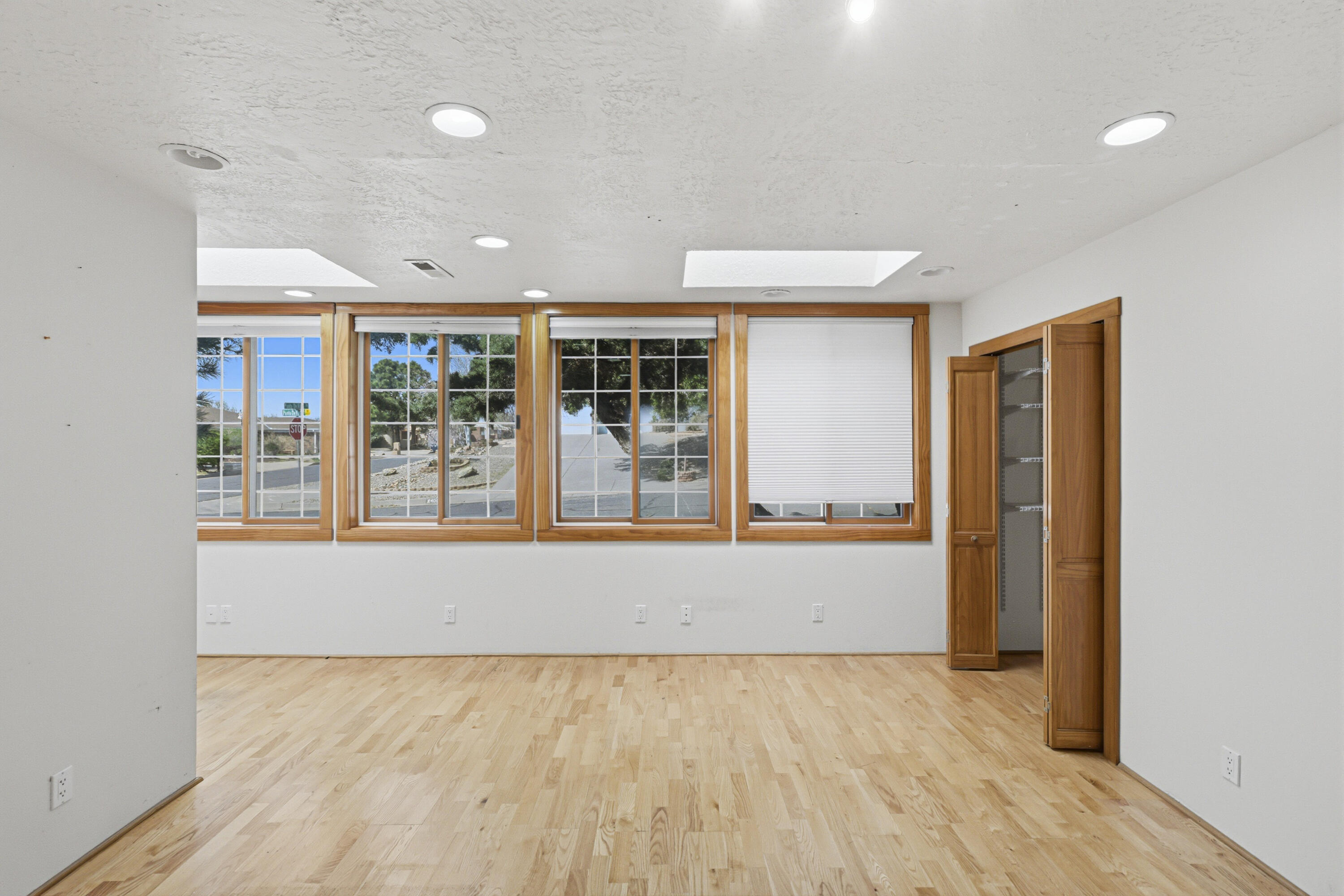 2312 Punta De Vista Drive NE