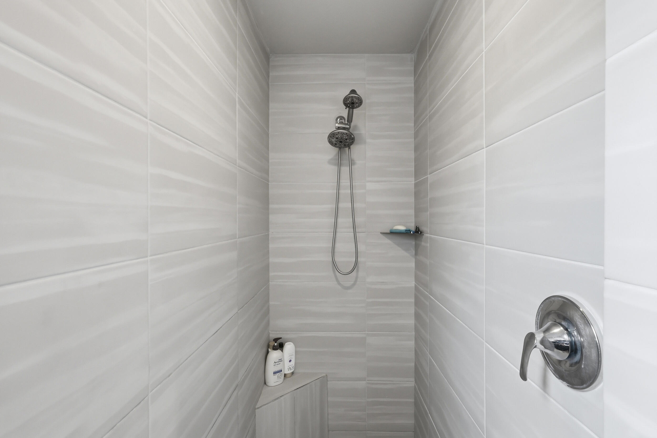 4245 Crowned Eagle Loop NE