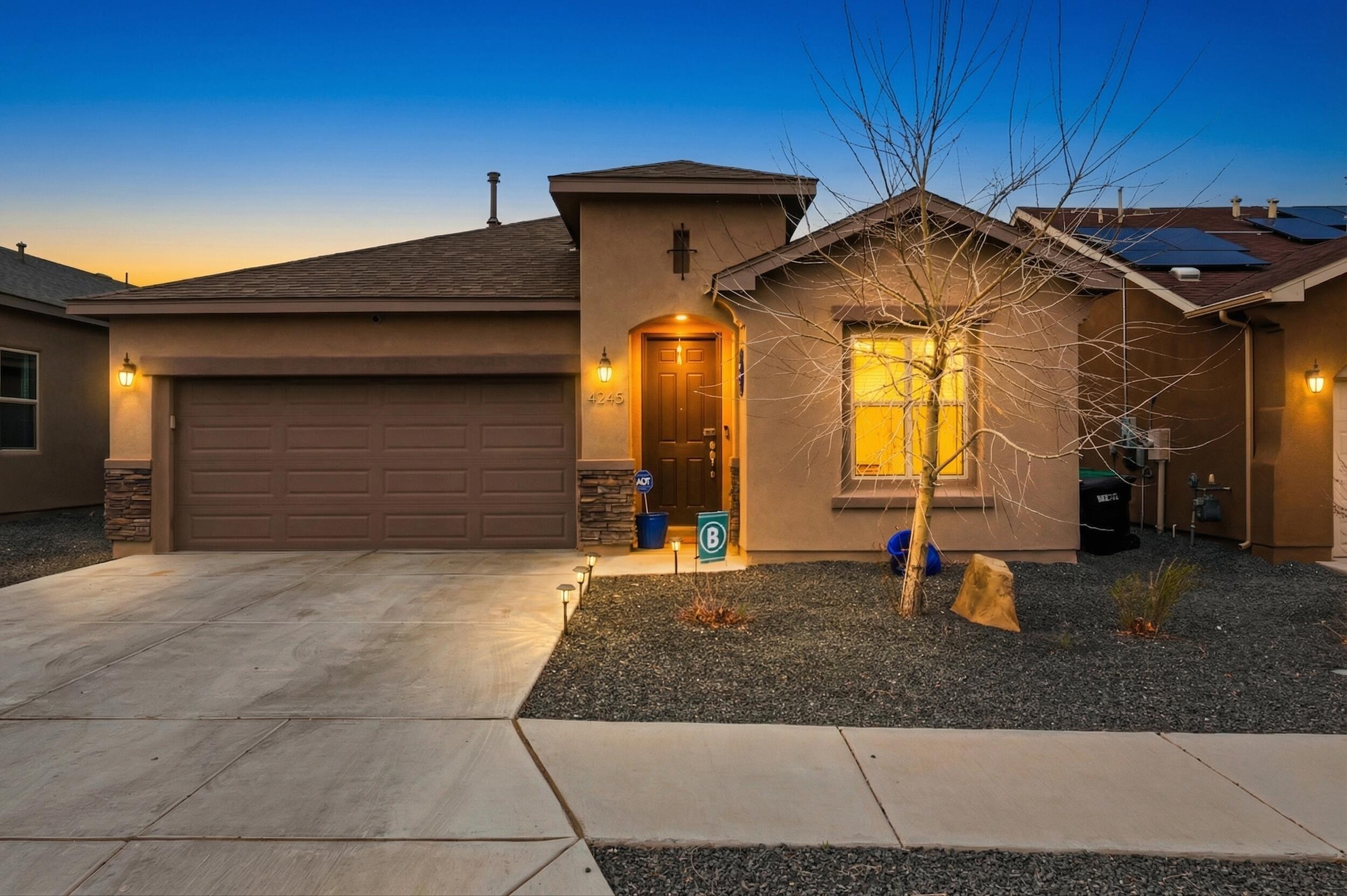 4245 Crowned Eagle Loop NE