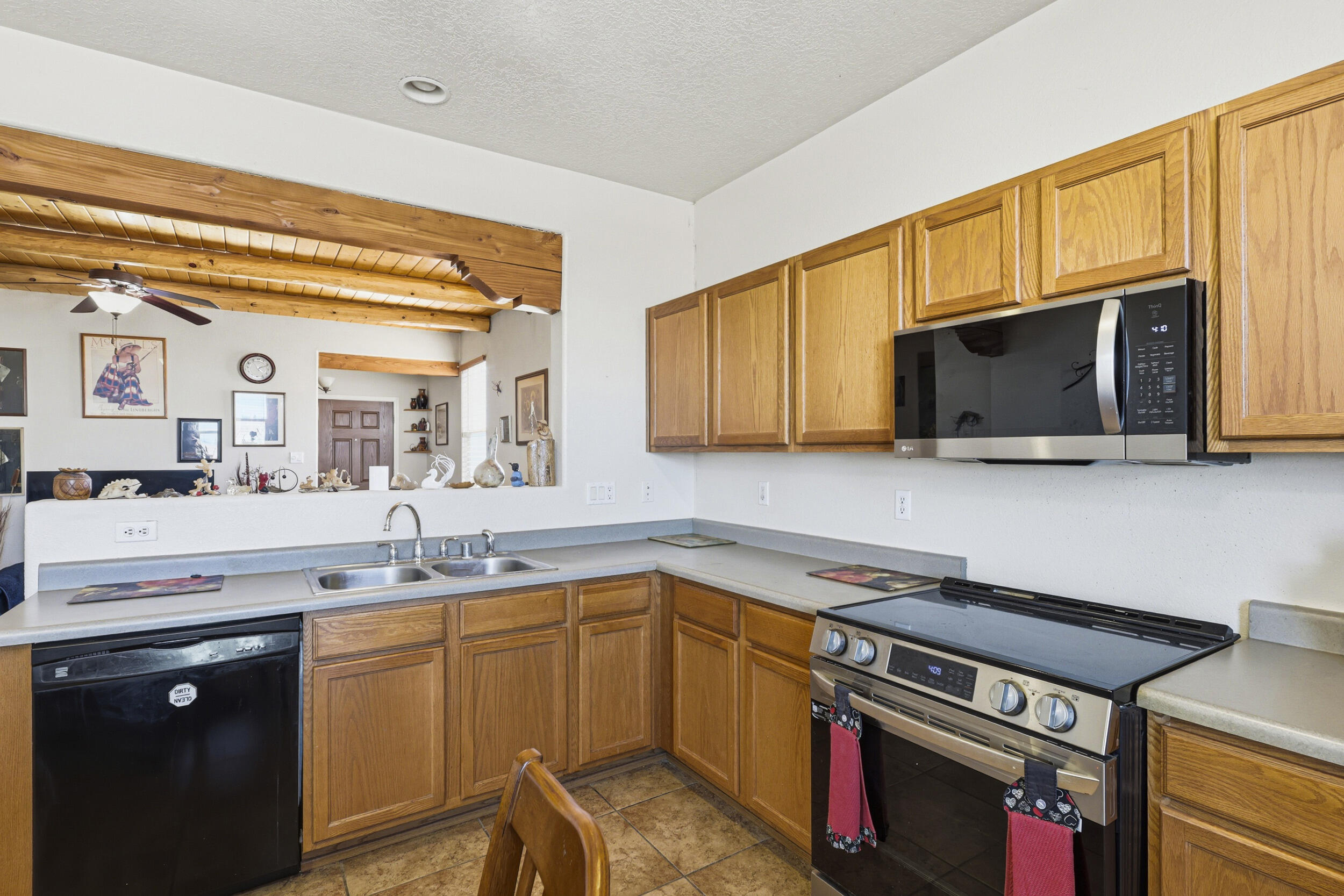 111 Big Sky Avenue SW