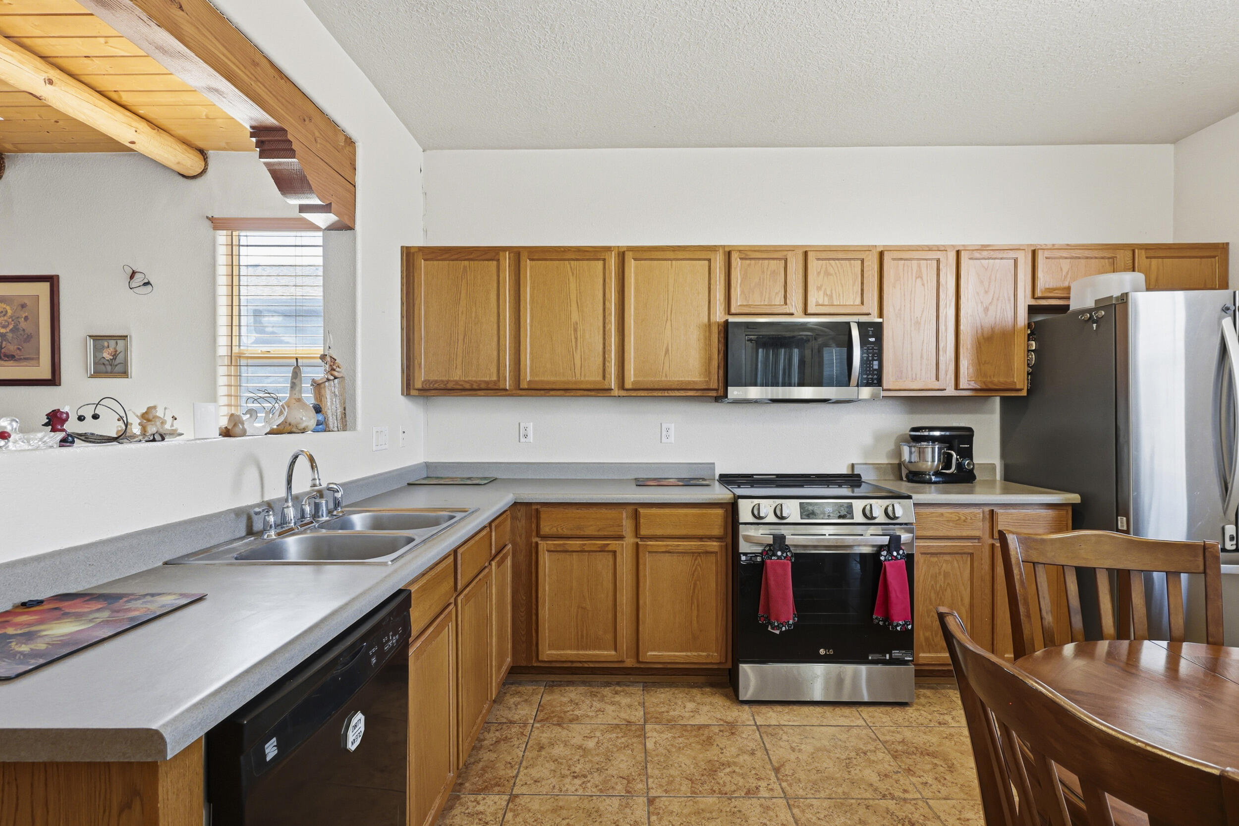 111 Big Sky Avenue SW