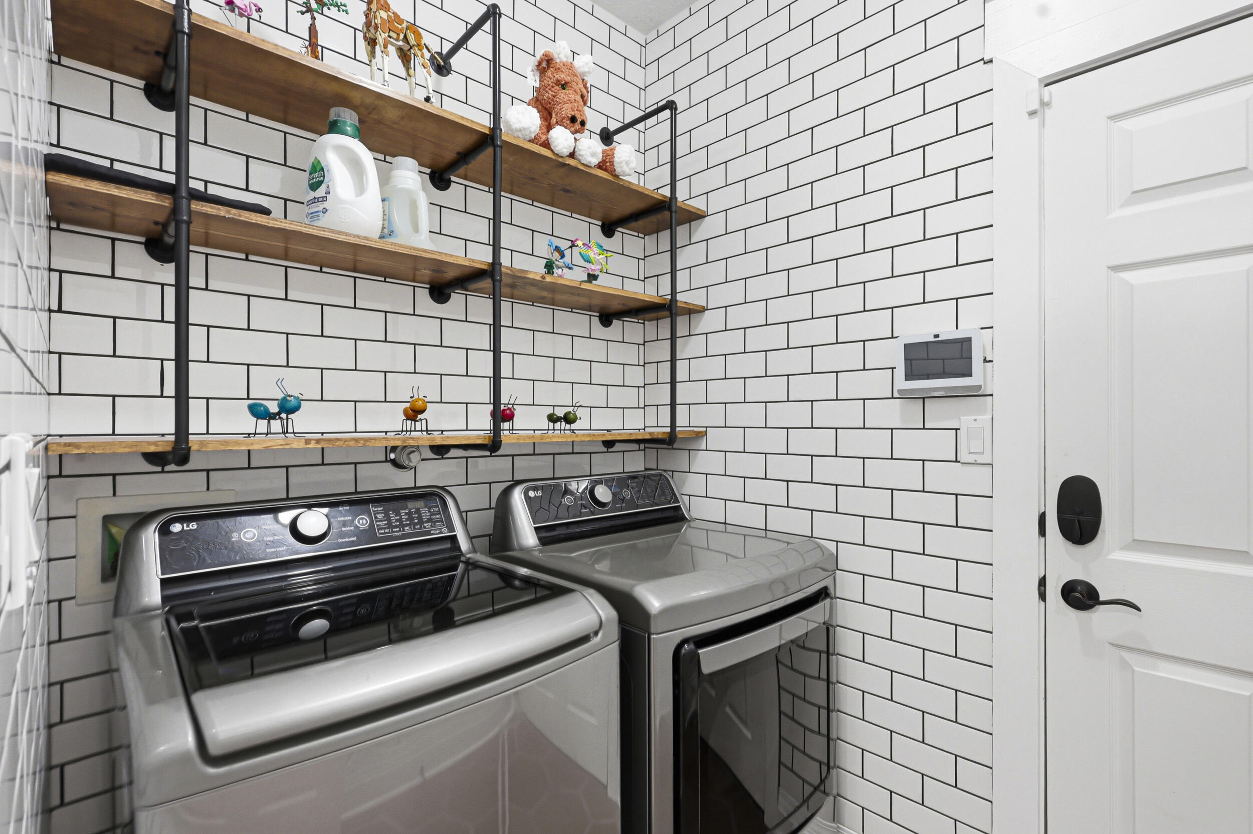 8928 Oso Corridor Place NW