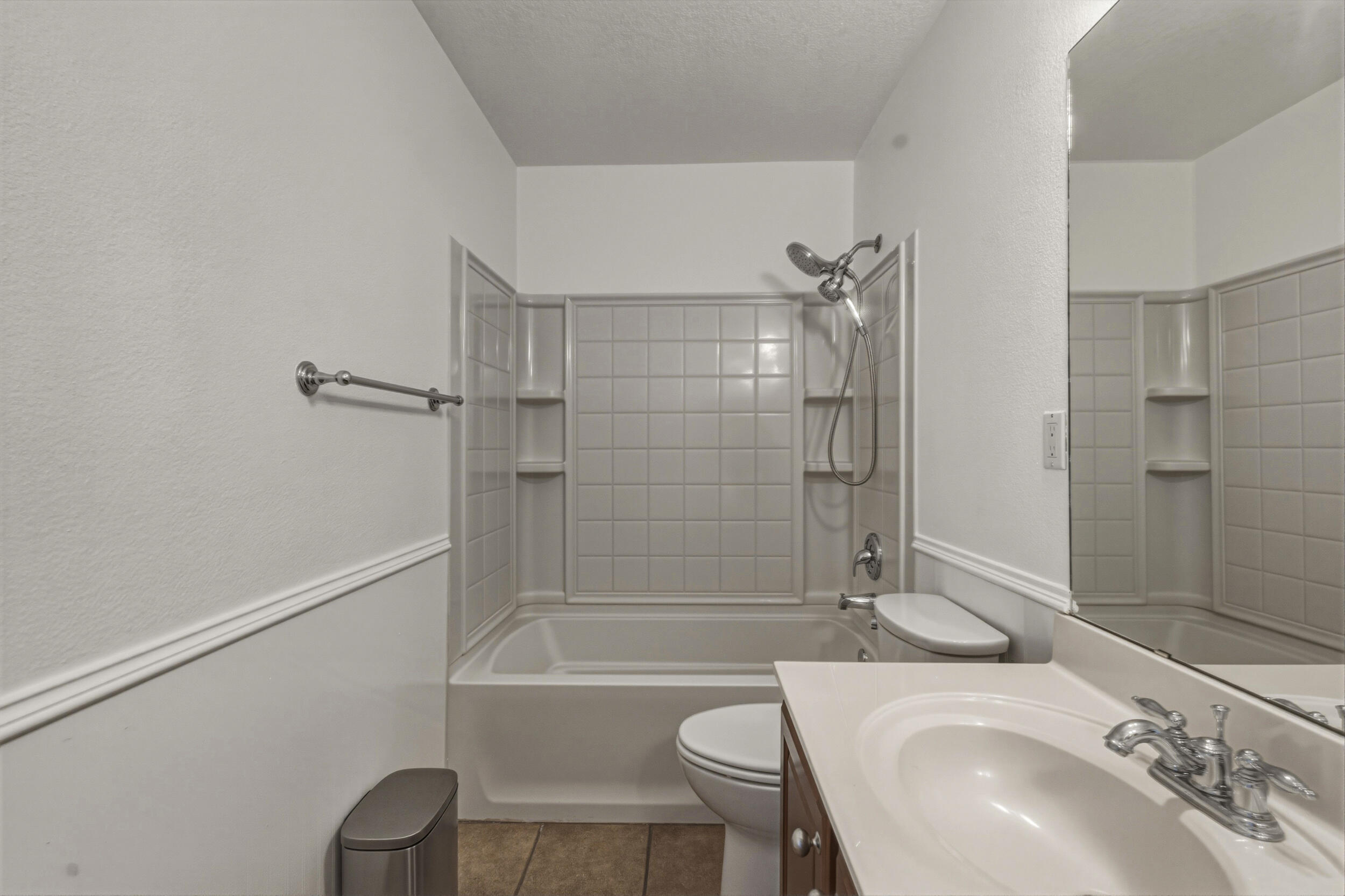 2509 Camino Seville SE