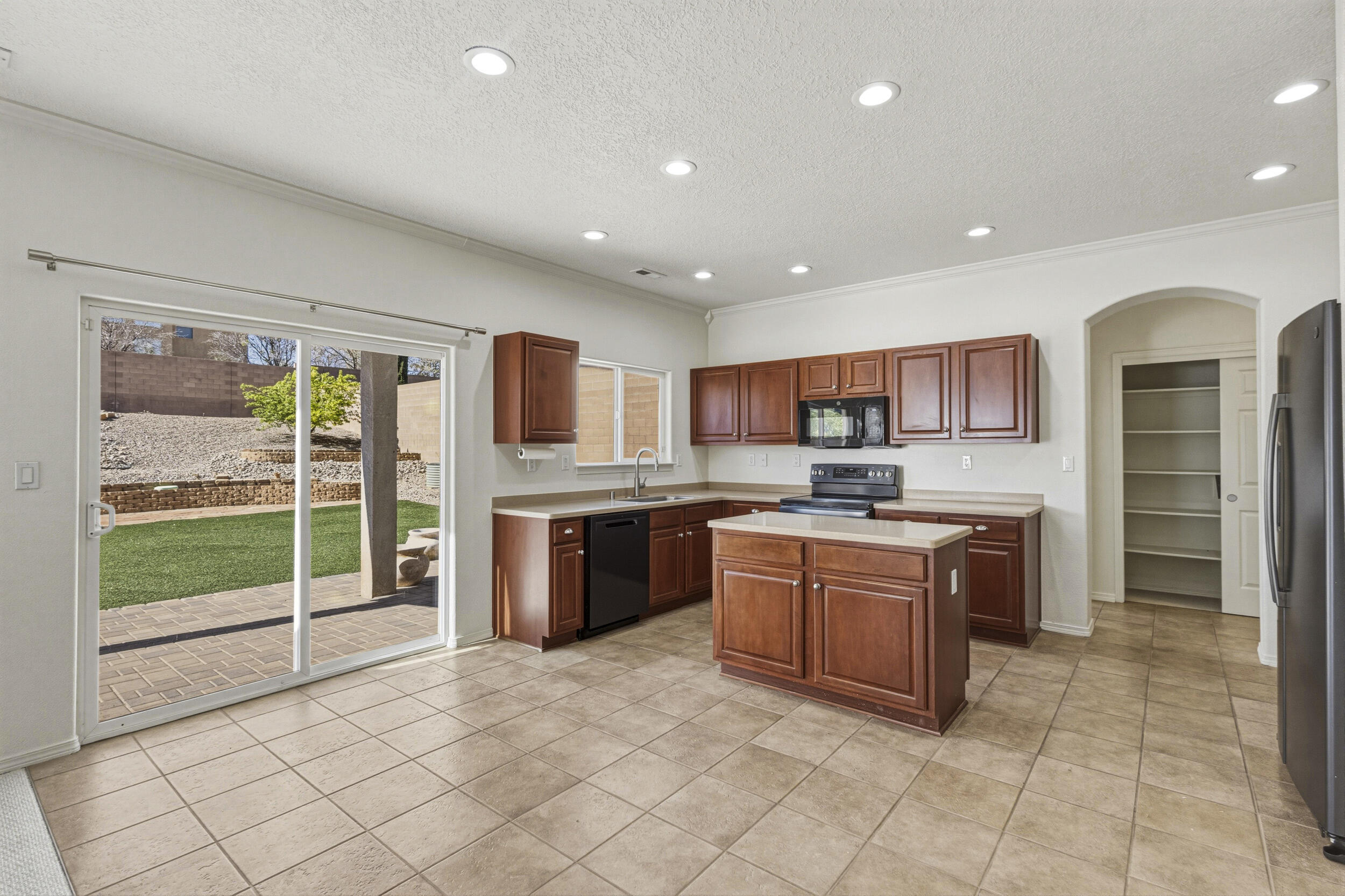 2509 Camino Seville SE