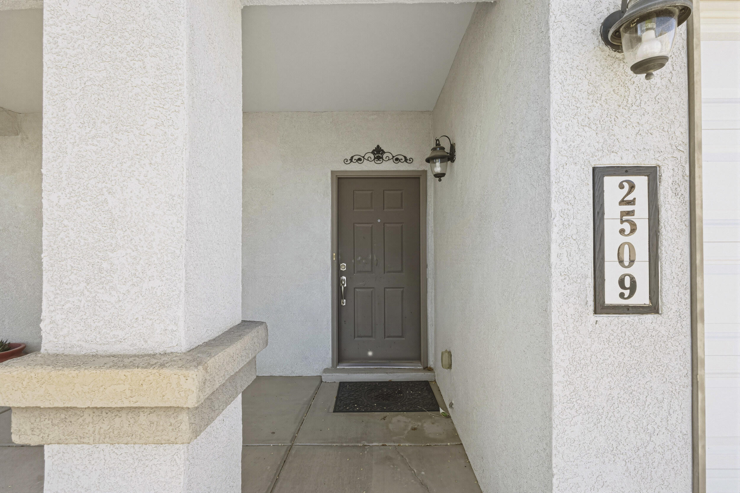 2509 Camino Seville SE