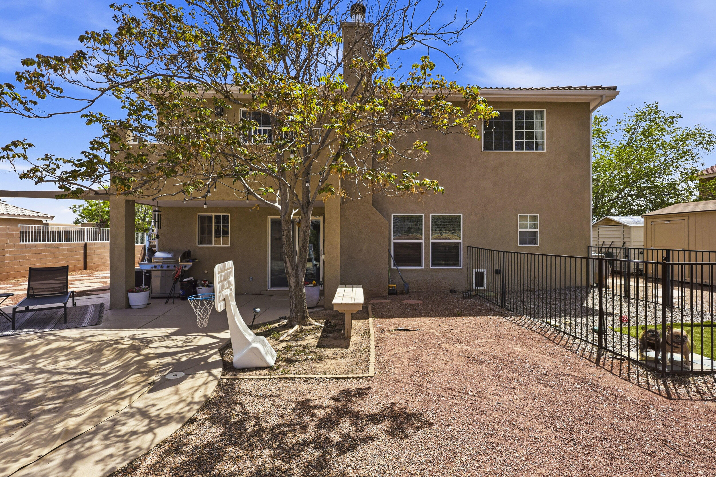 2557 Sandia Loop NE