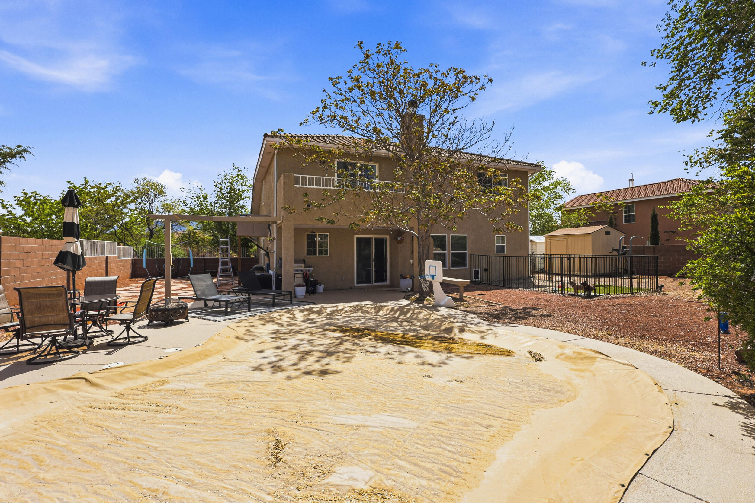2557 Sandia Loop NE