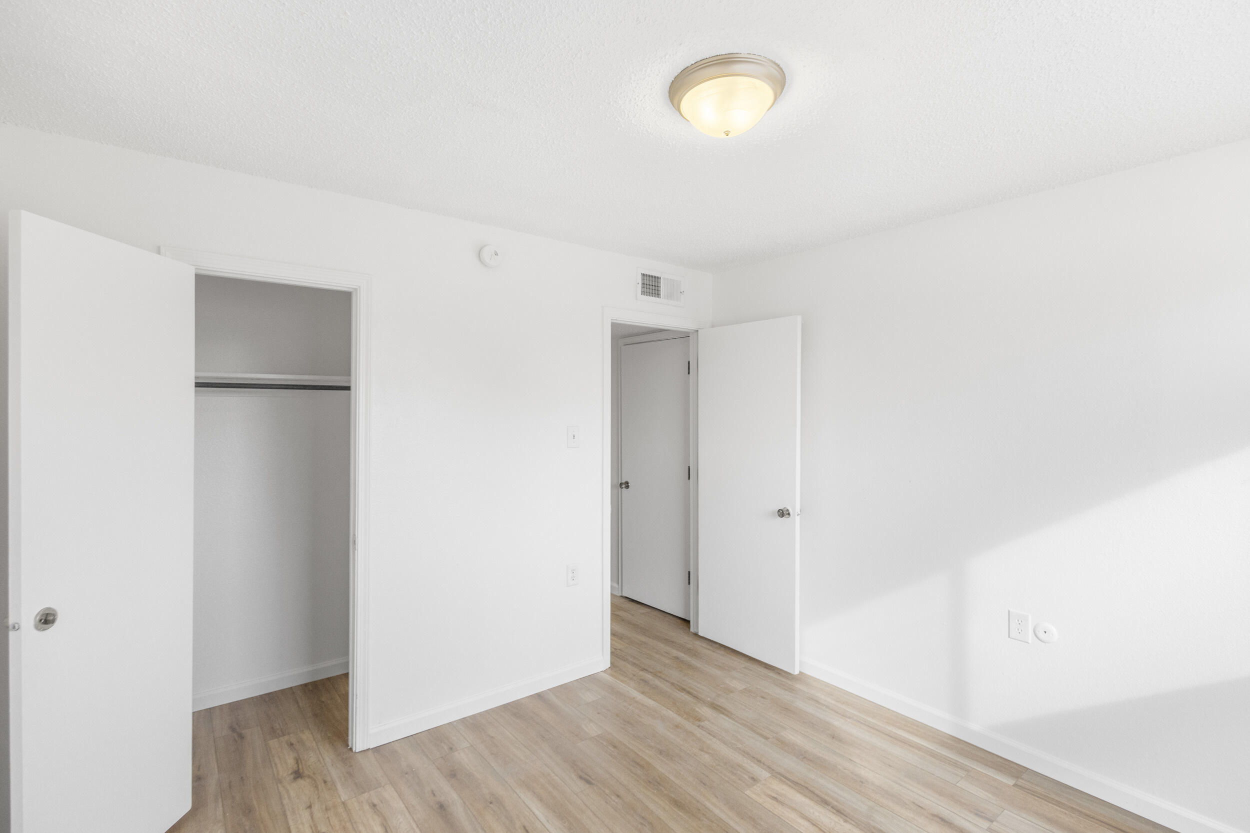 12908 Constitution Avenue NE 4