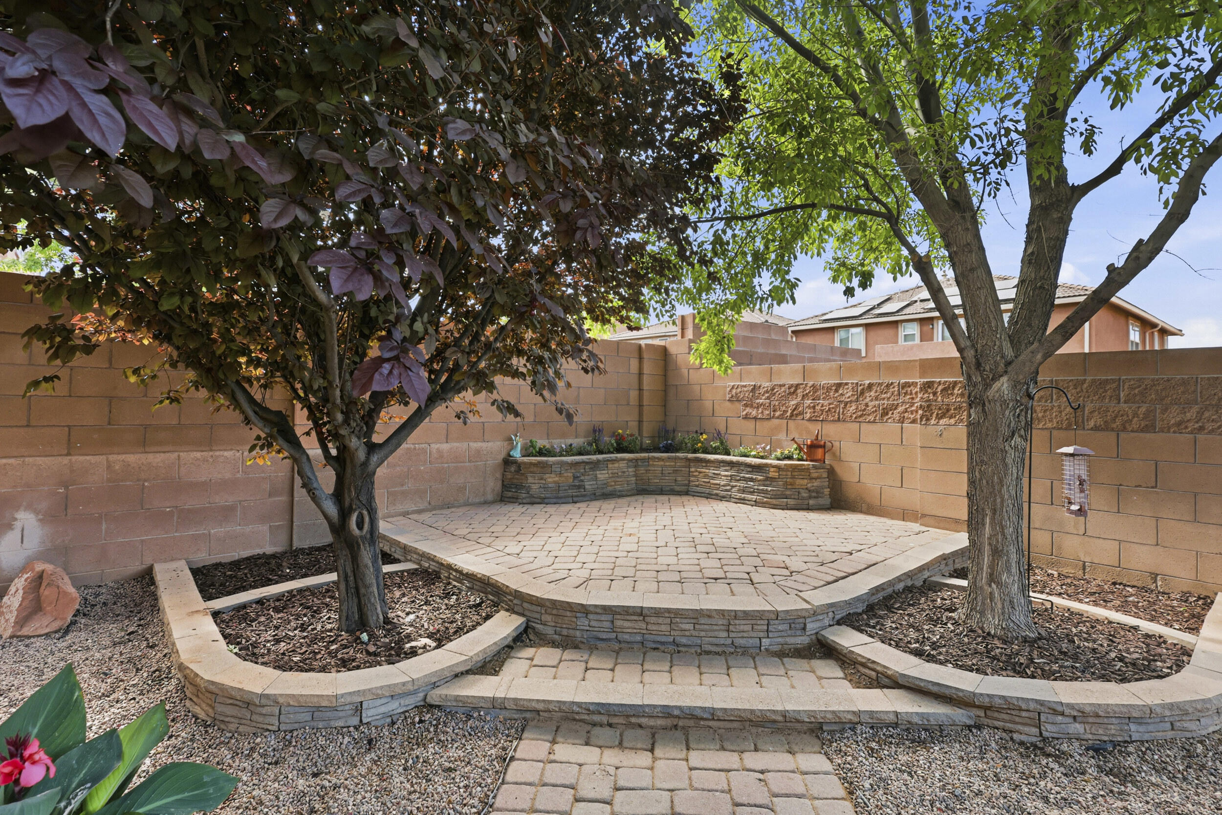 7120 Fairbanks Drive NE