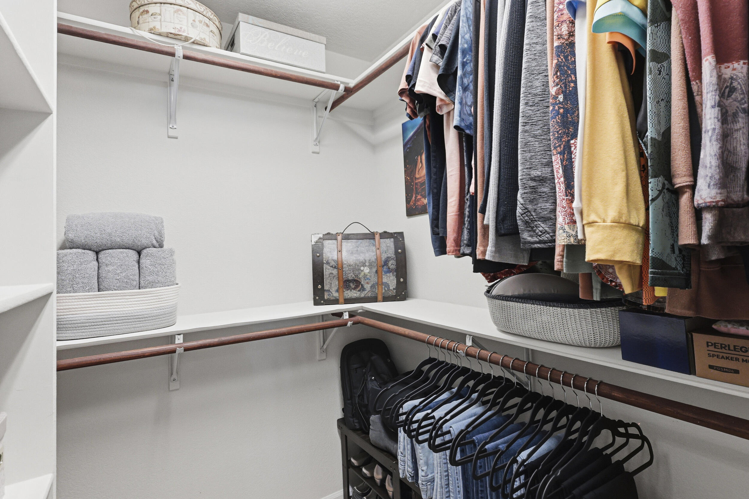 7120 Fairbanks Drive NE