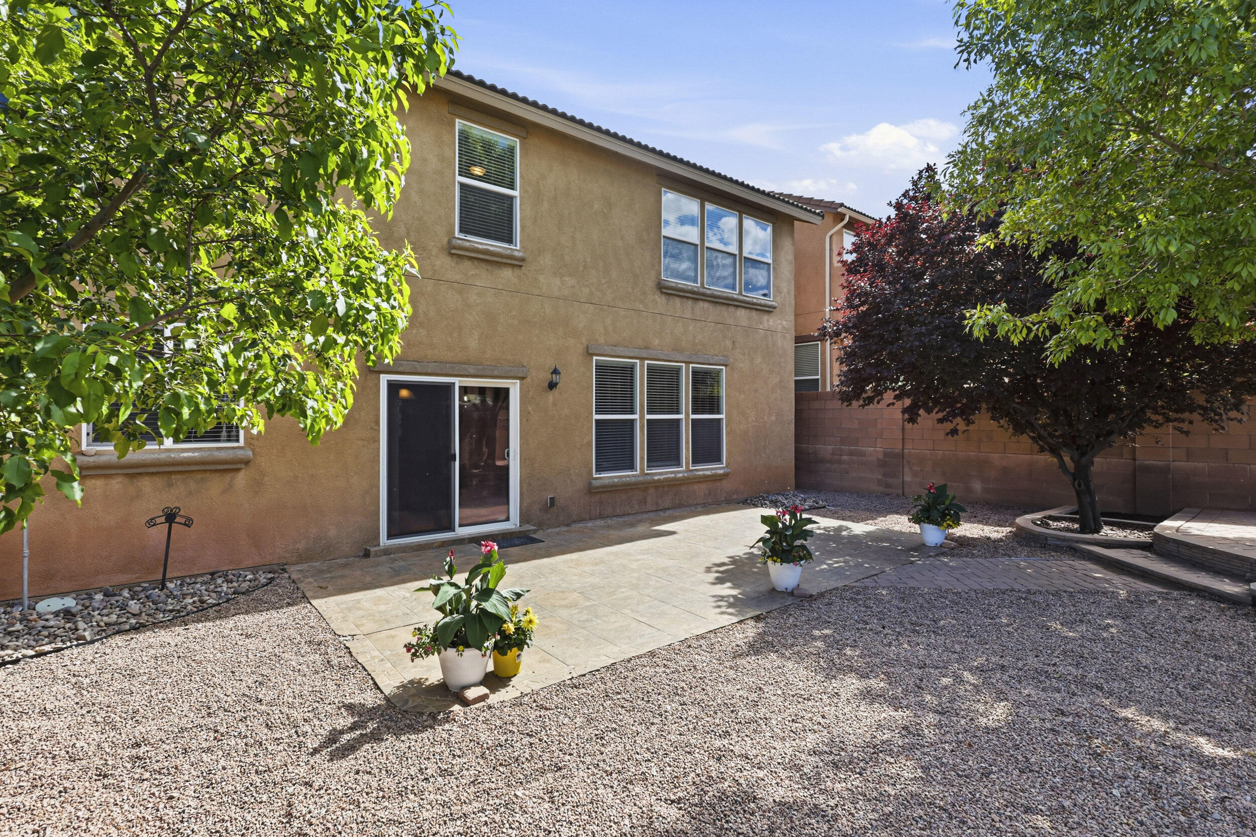 7120 Fairbanks Drive NE