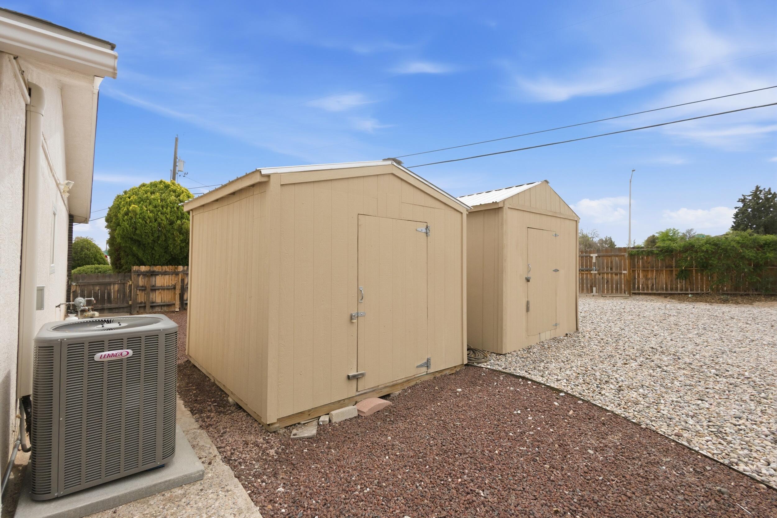 3301 May Circle SE