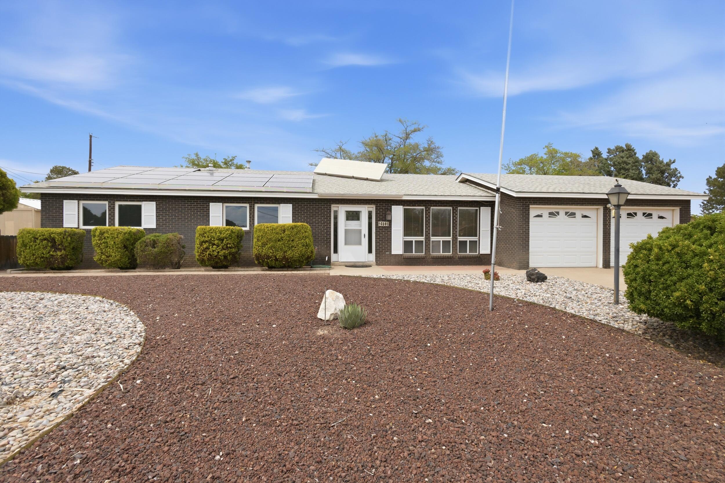 3301 May Circle SE