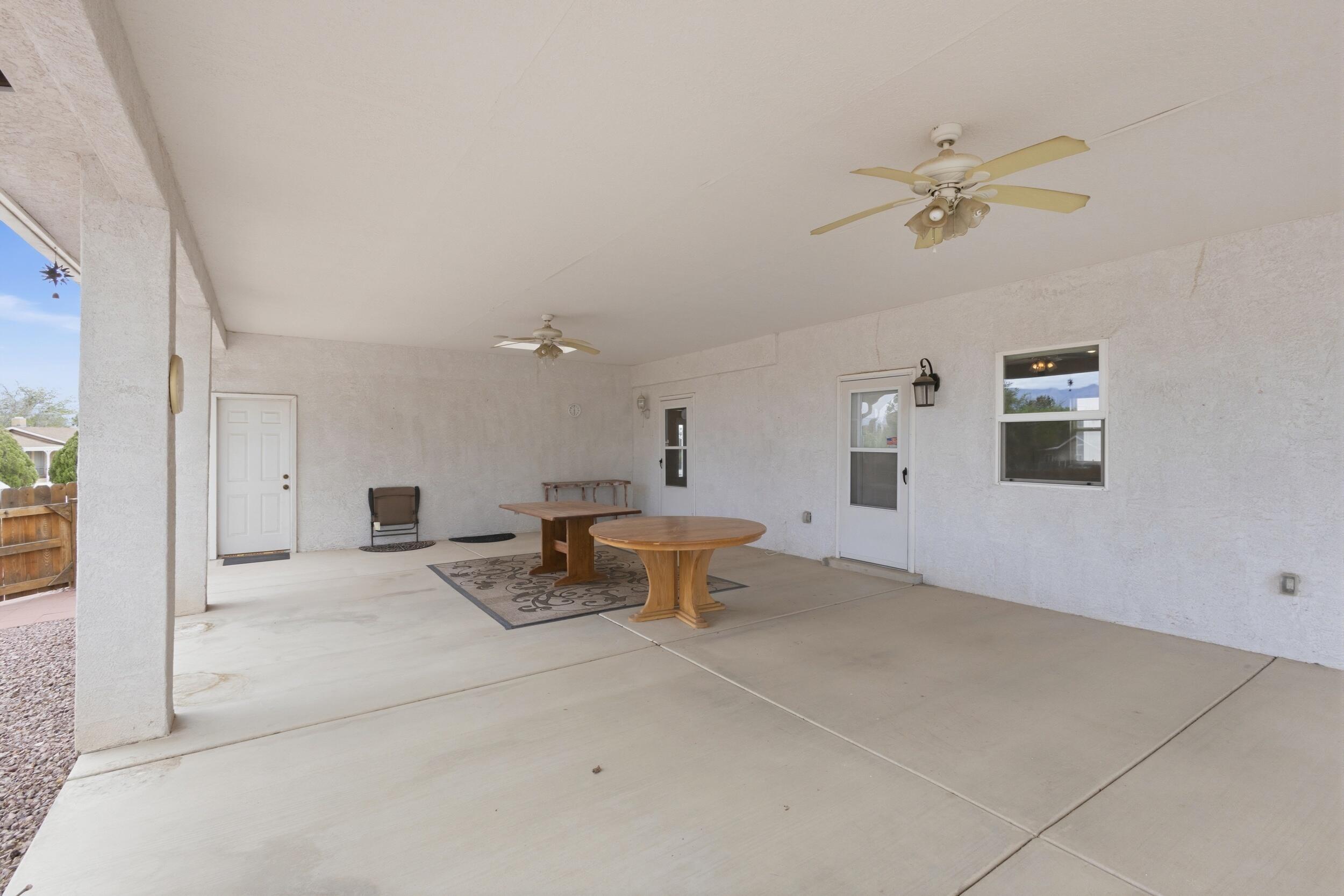 3301 May Circle SE