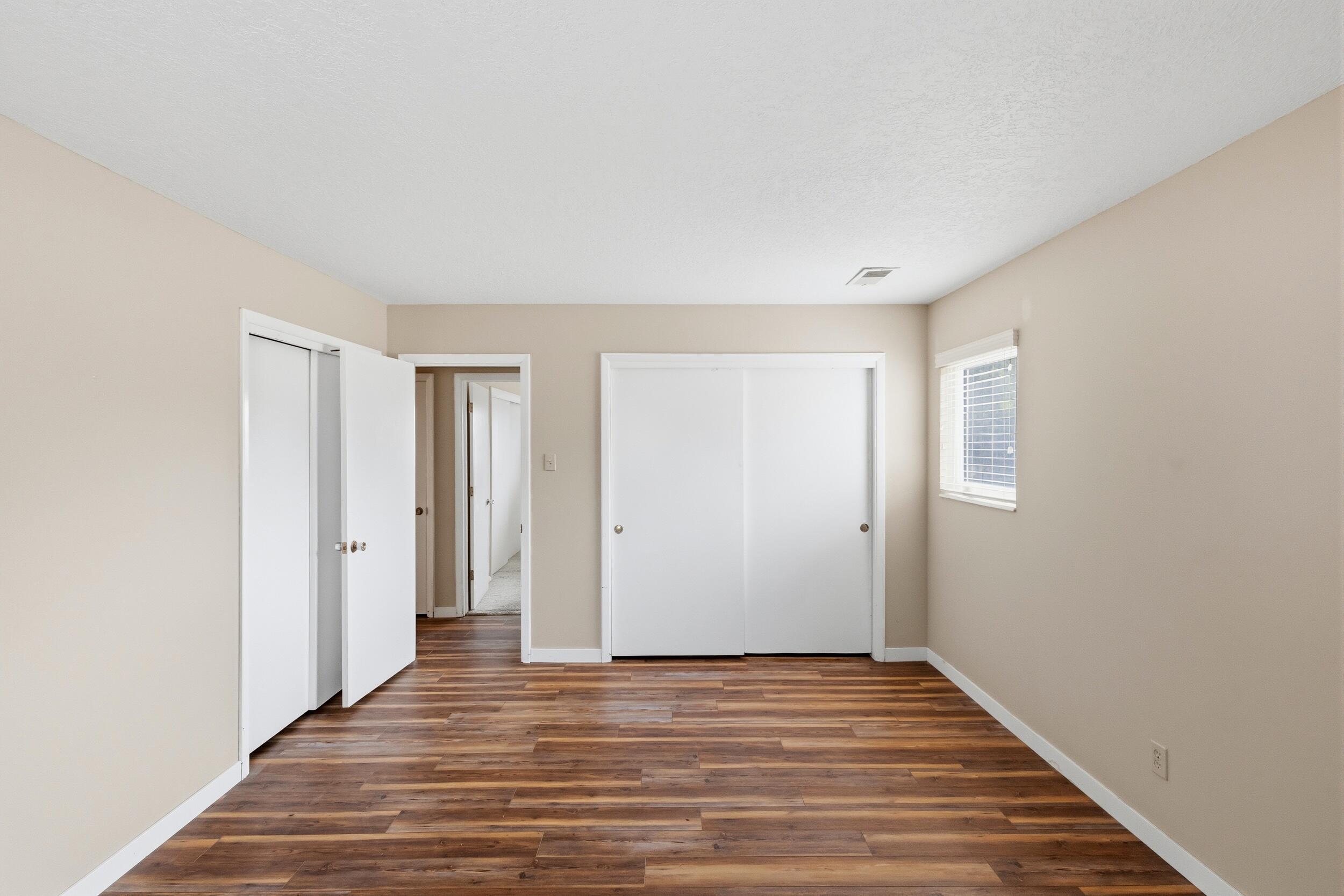3301 May Circle SE