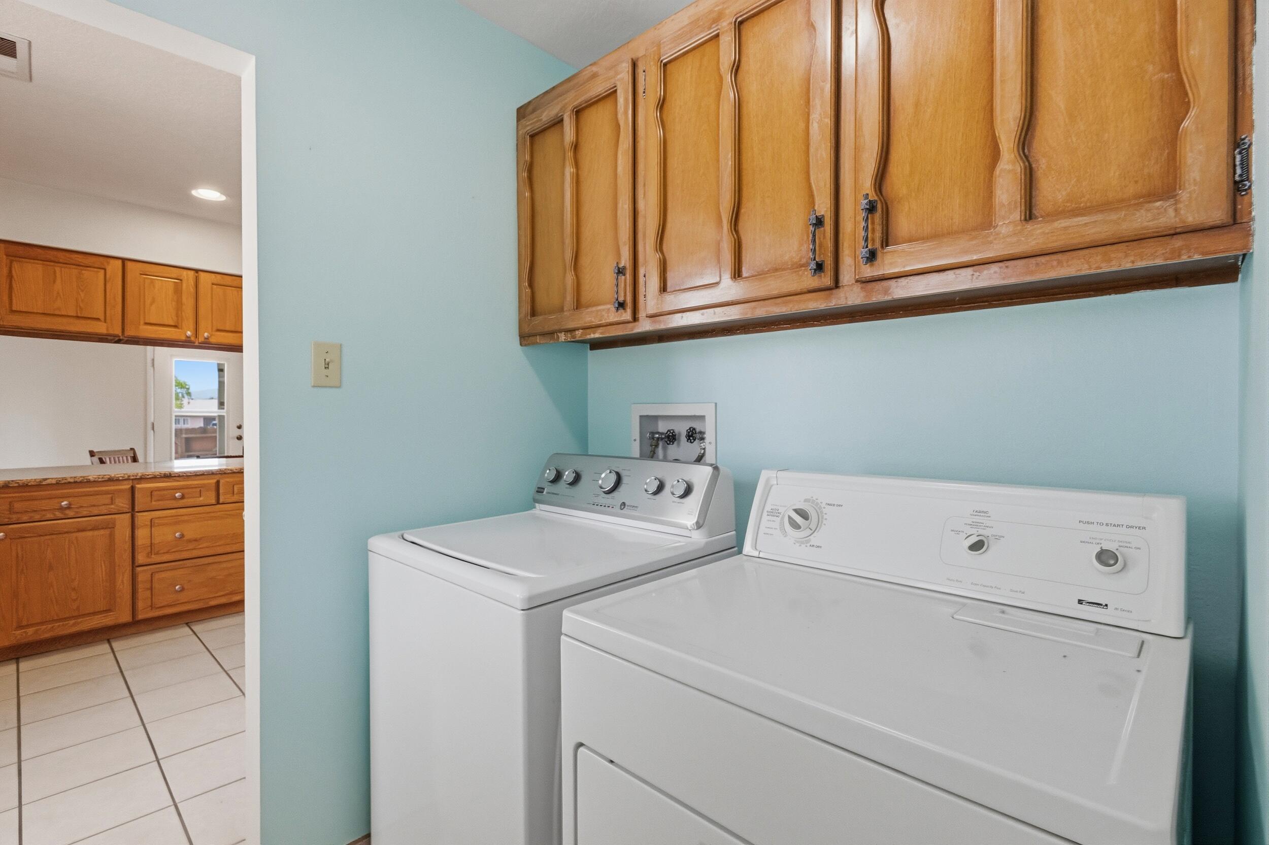 3301 May Circle SE
