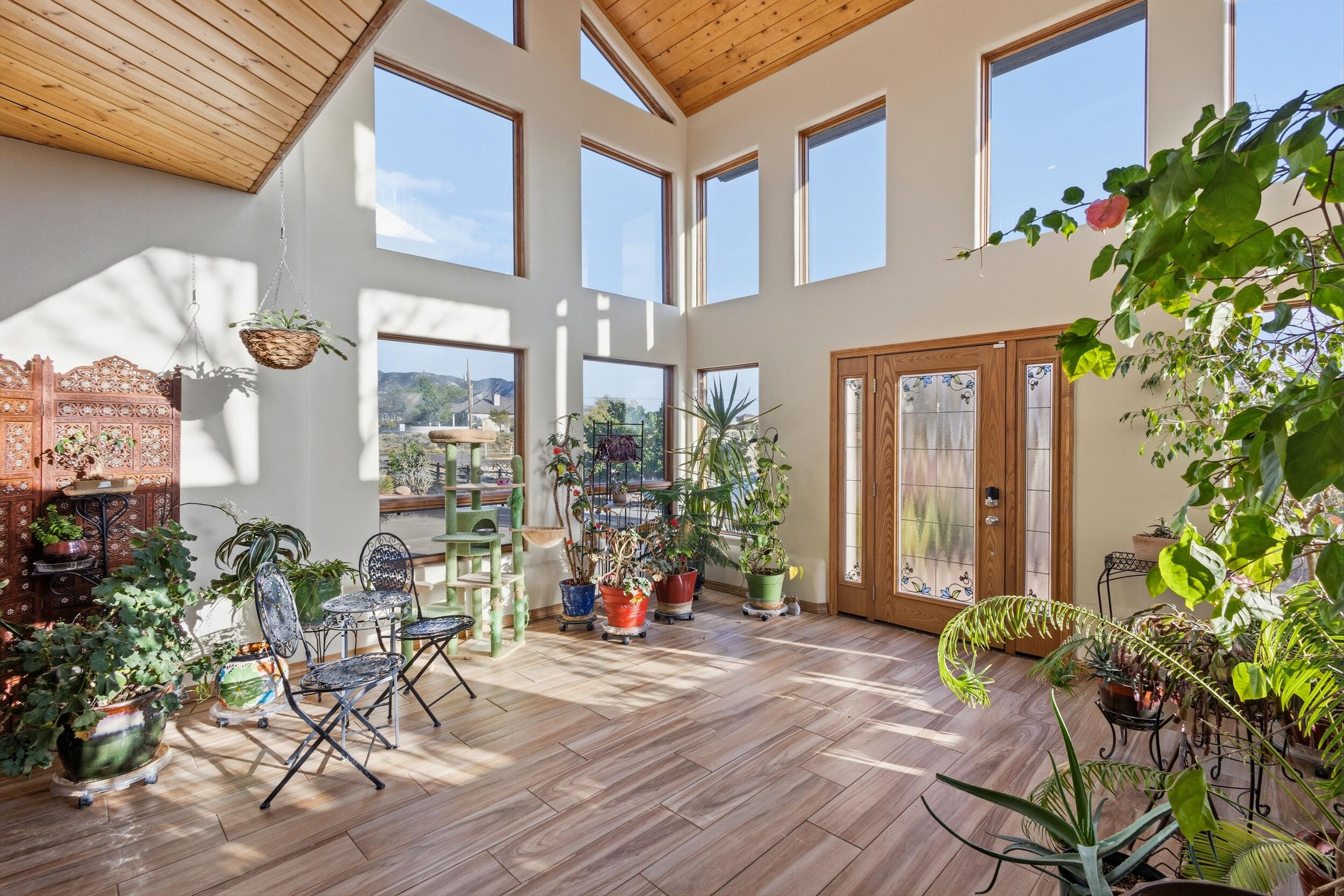 11125 San Francisco Road NE
