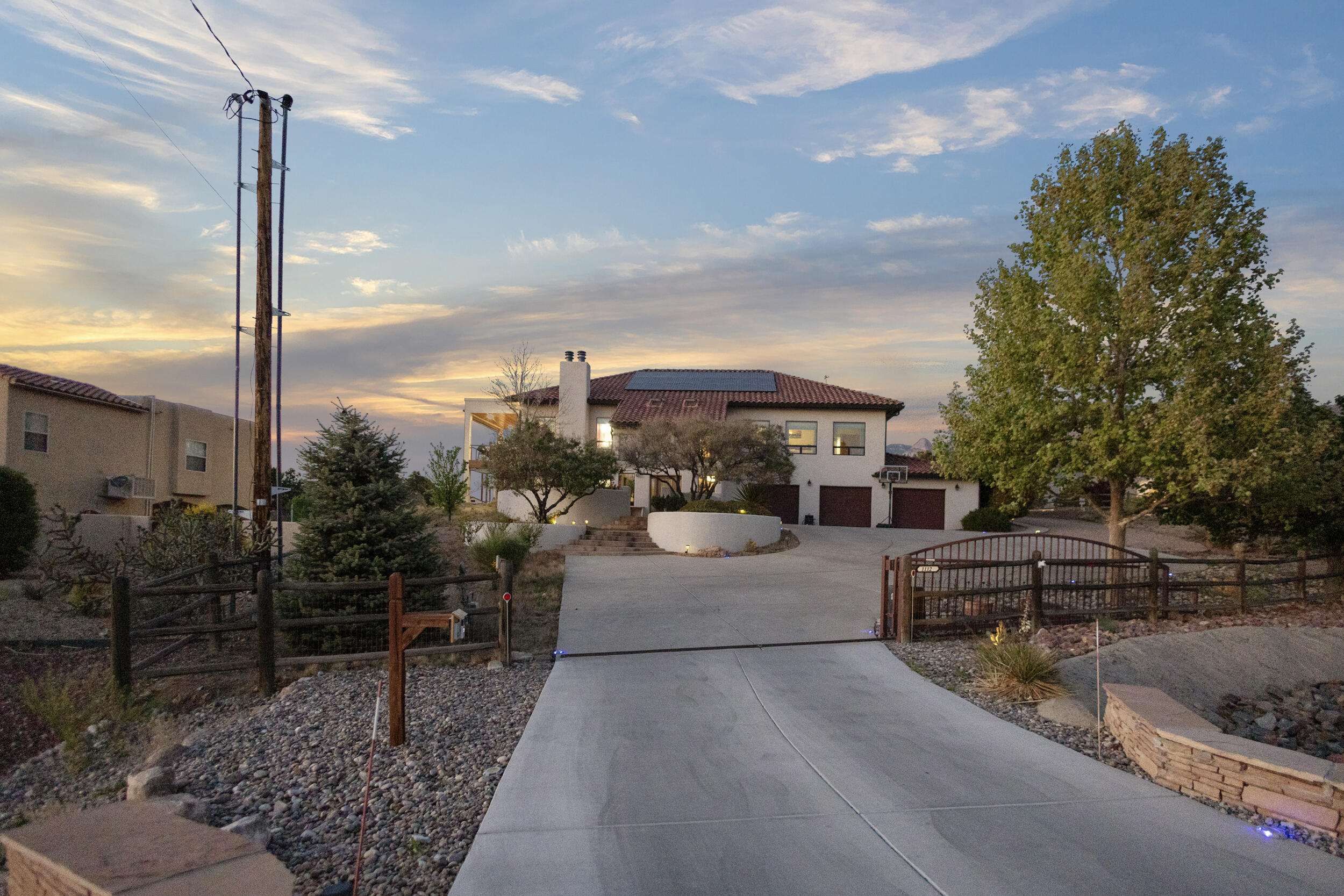11125 San Francisco Road NE