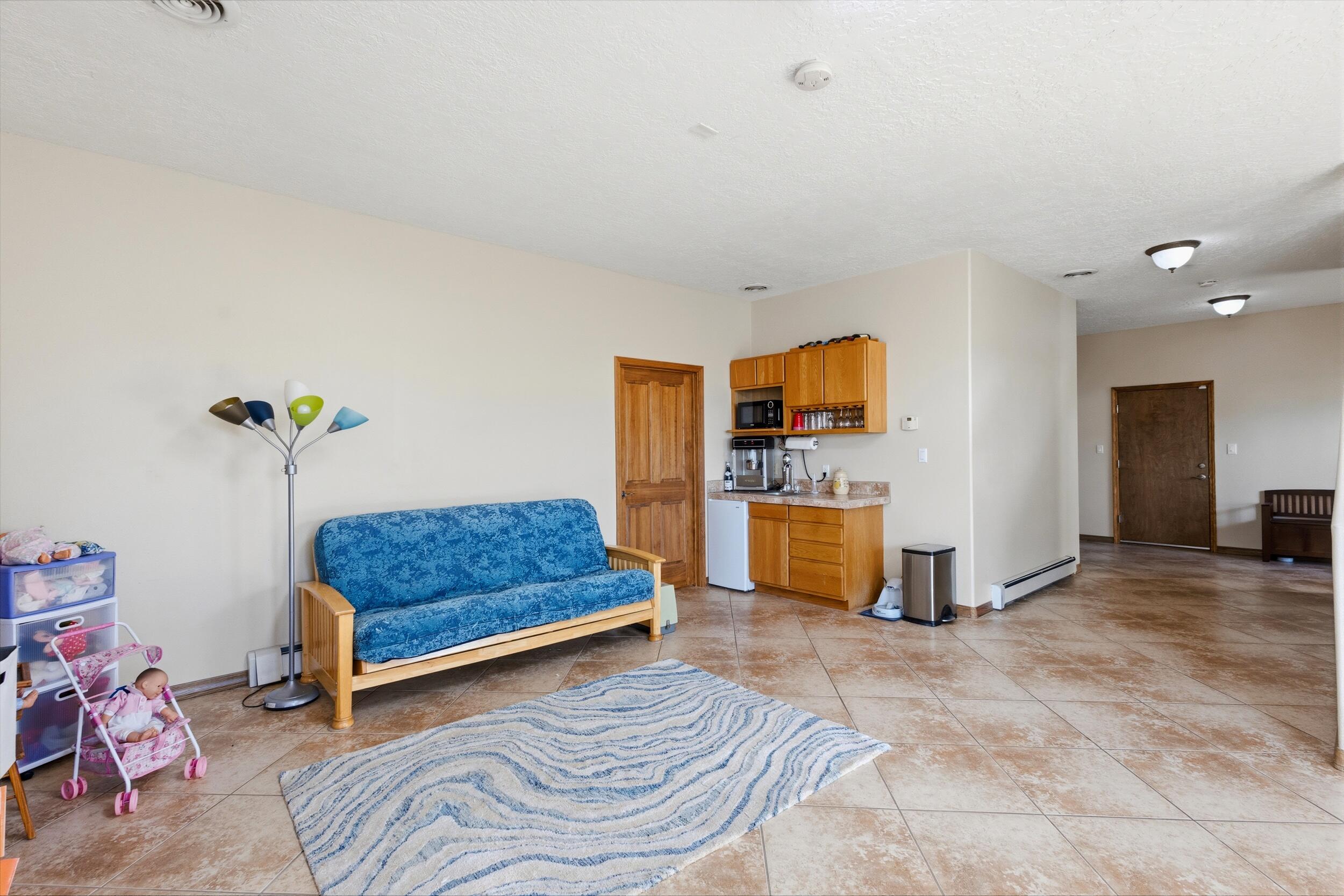 11125 San Francisco Road NE