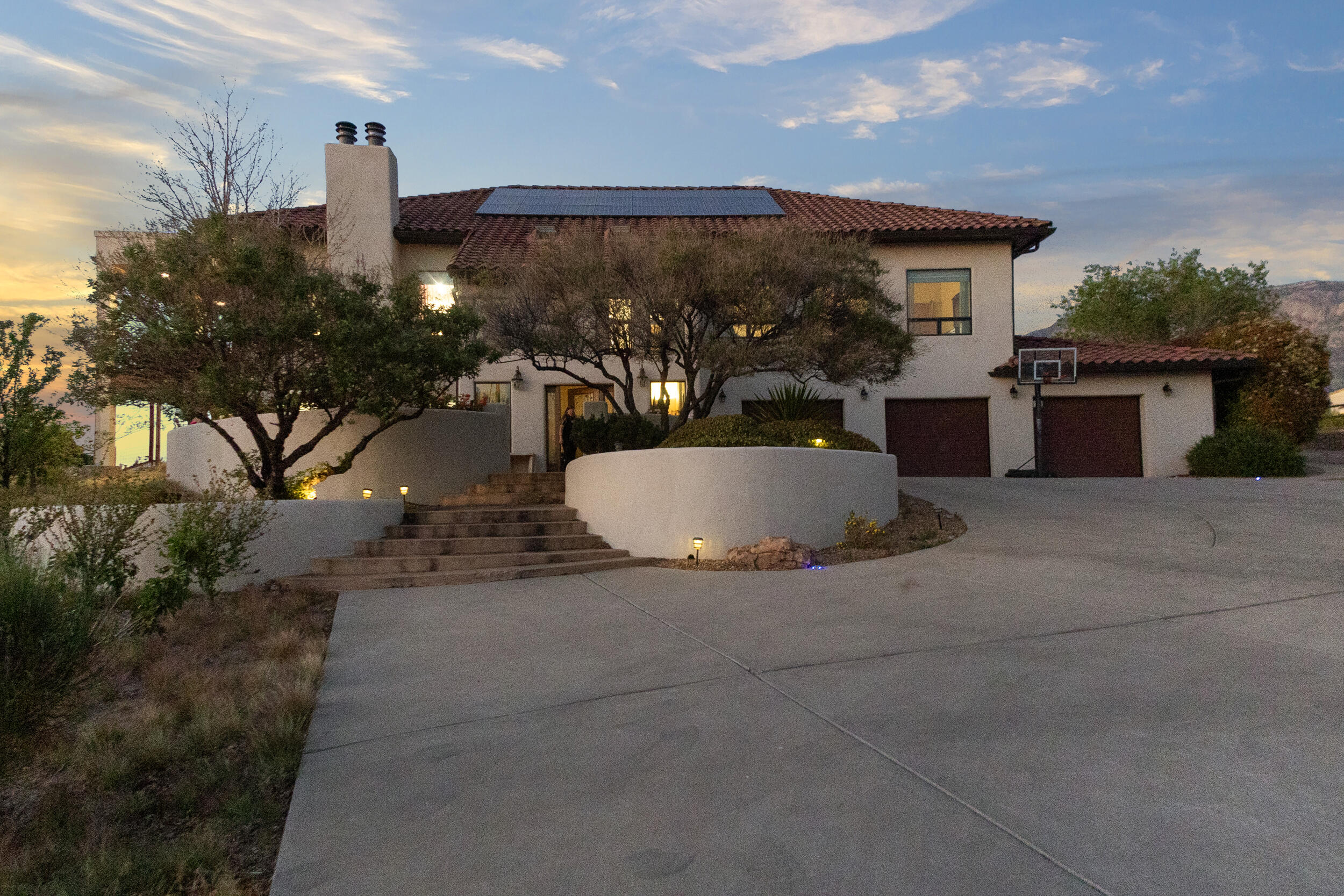 11125 San Francisco Road NE