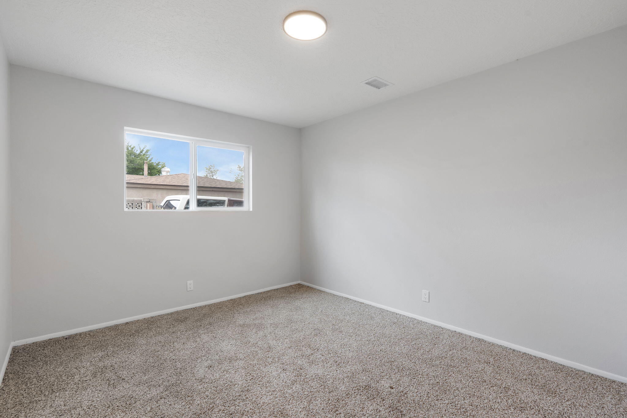 10408 Woodland Avenue NE