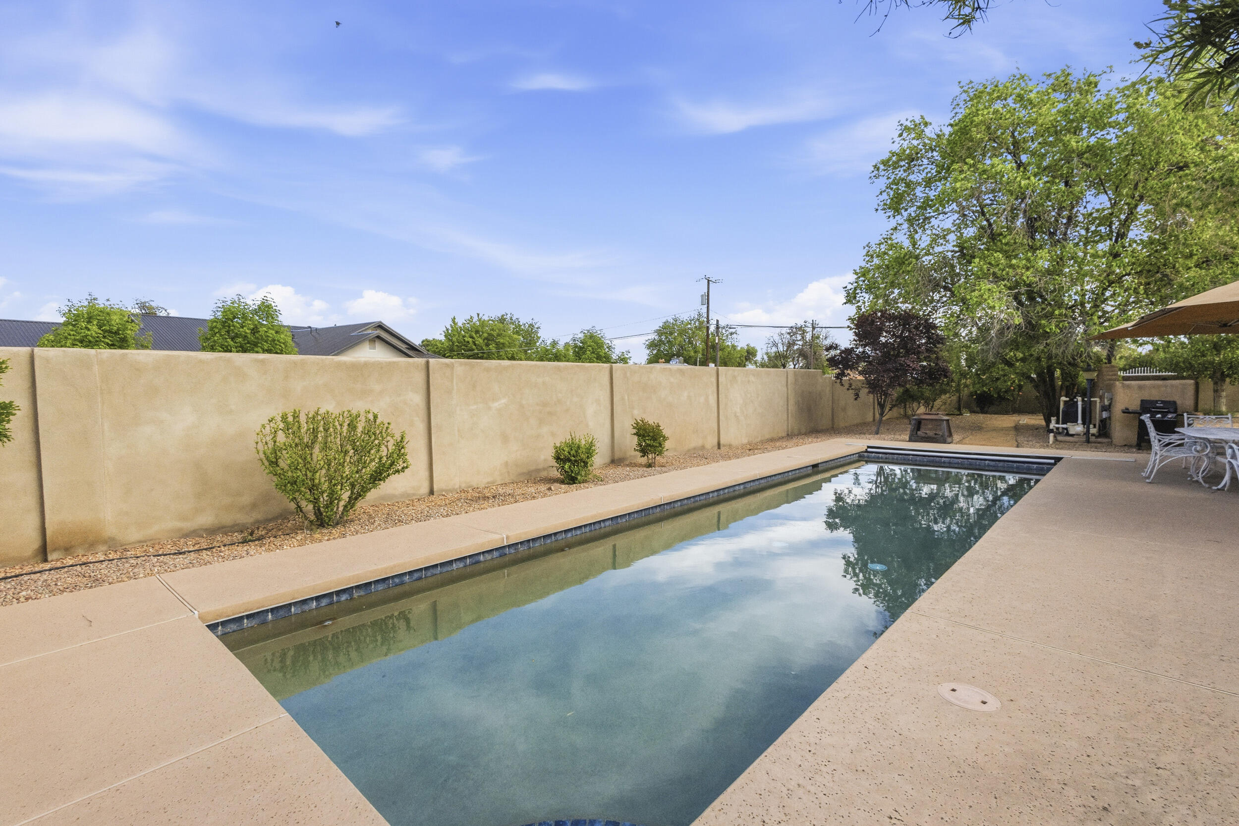 901 Ortega Road NW