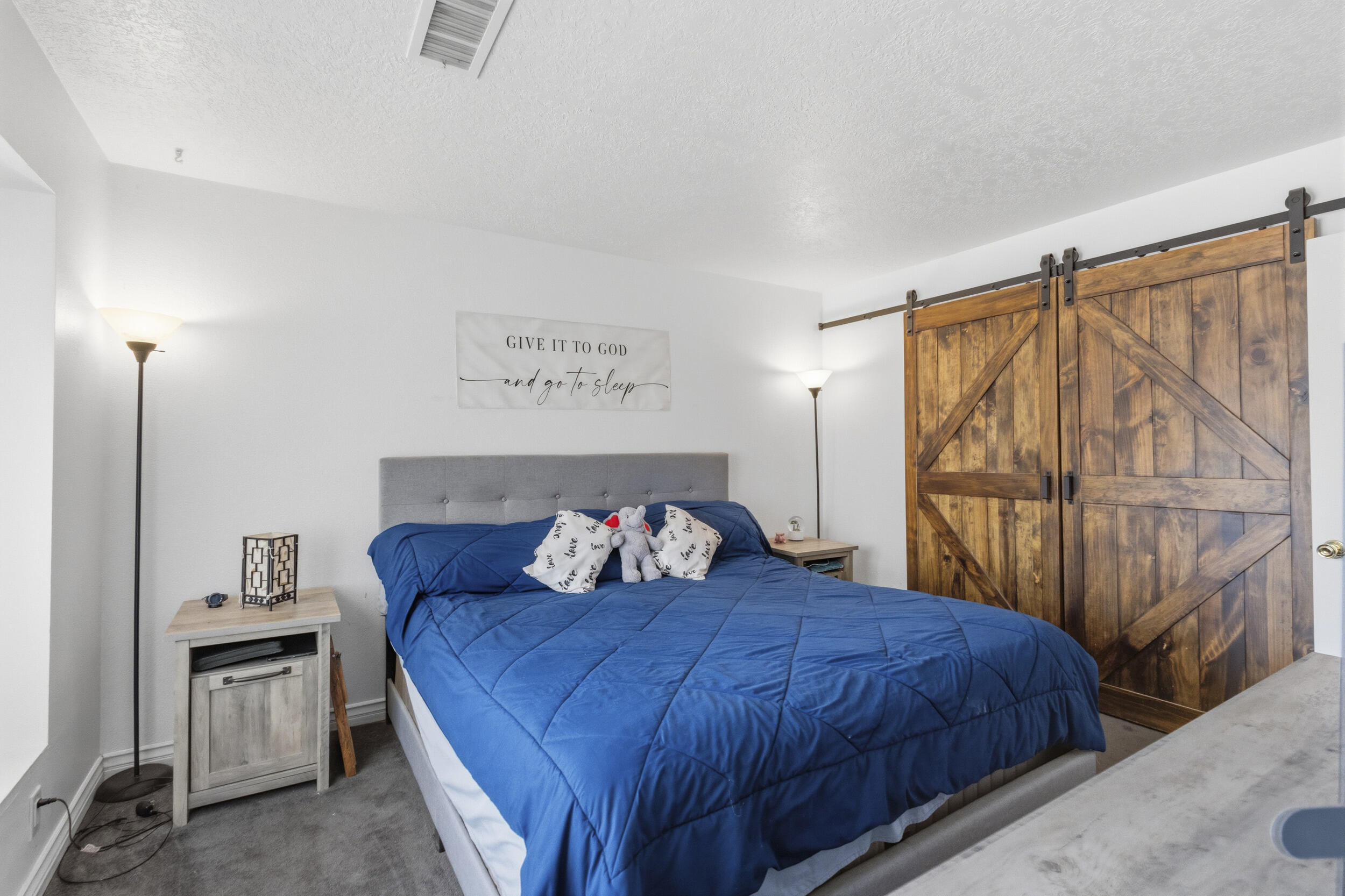1728 Jeffrey Road NE