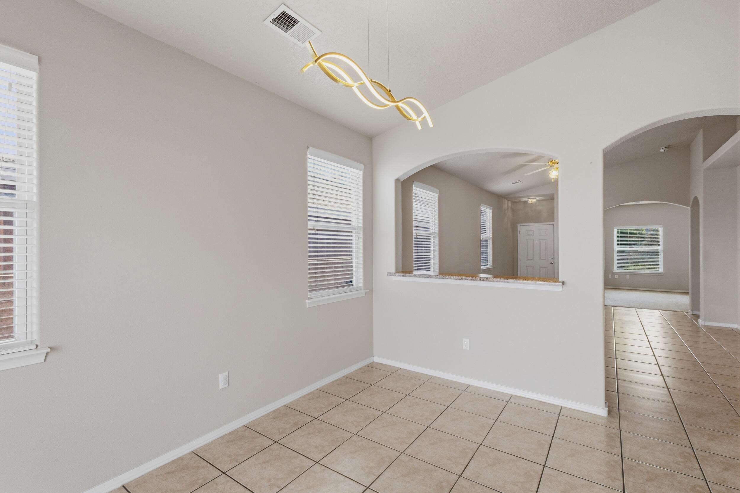 916 Kipuka Drive NW
