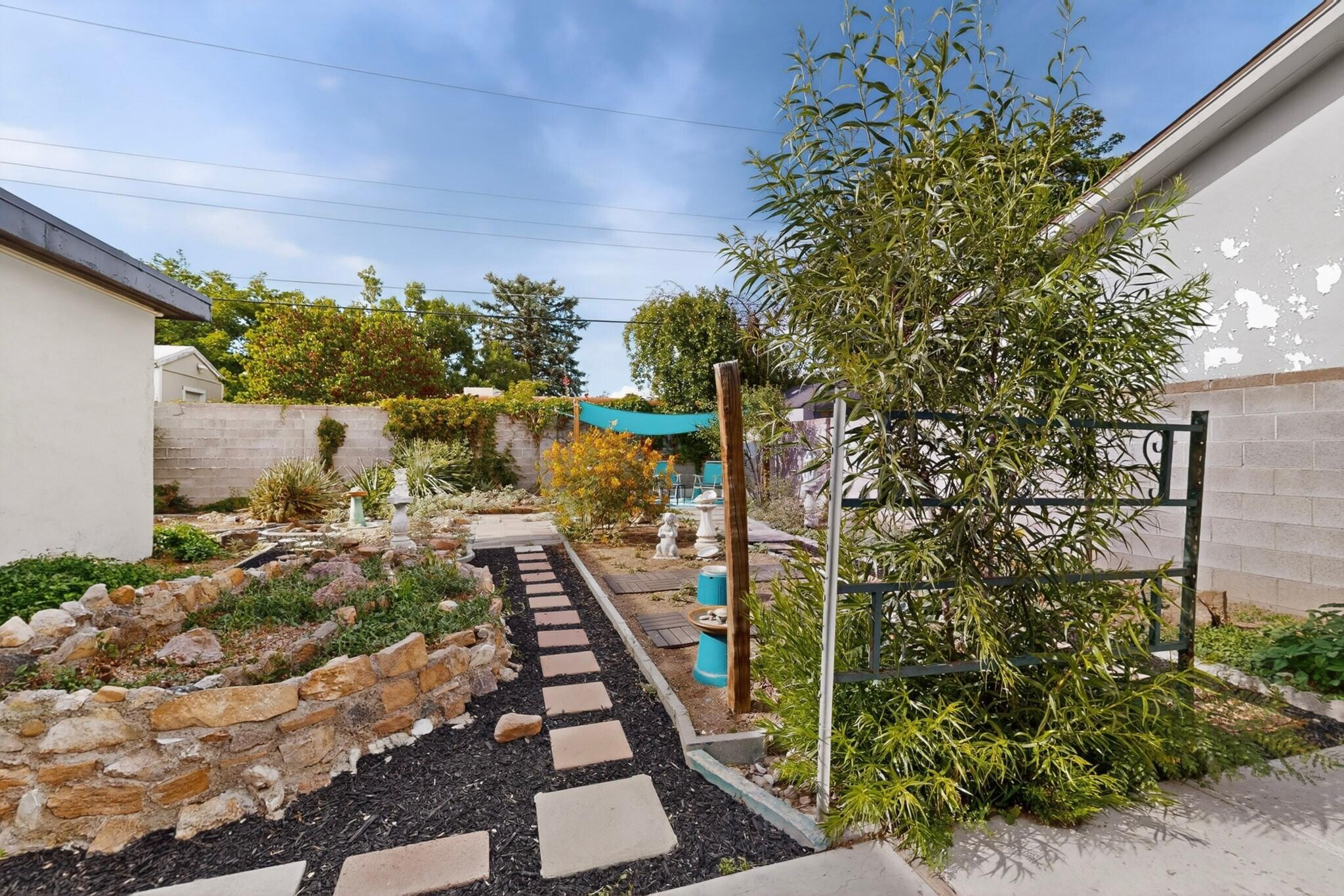 9201 Gutierrez Road NE