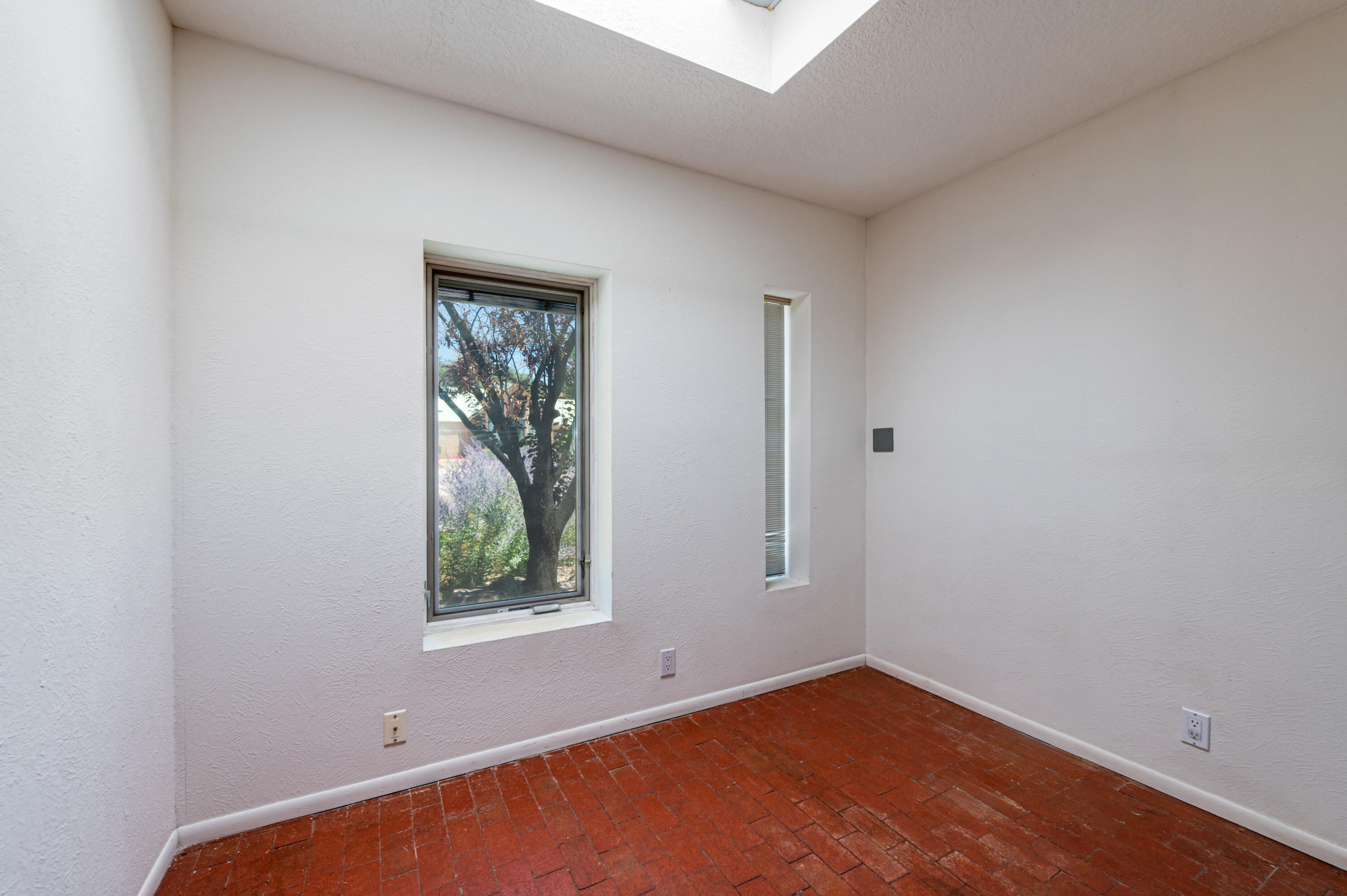 1020 Cuatro Cerros Trail SE