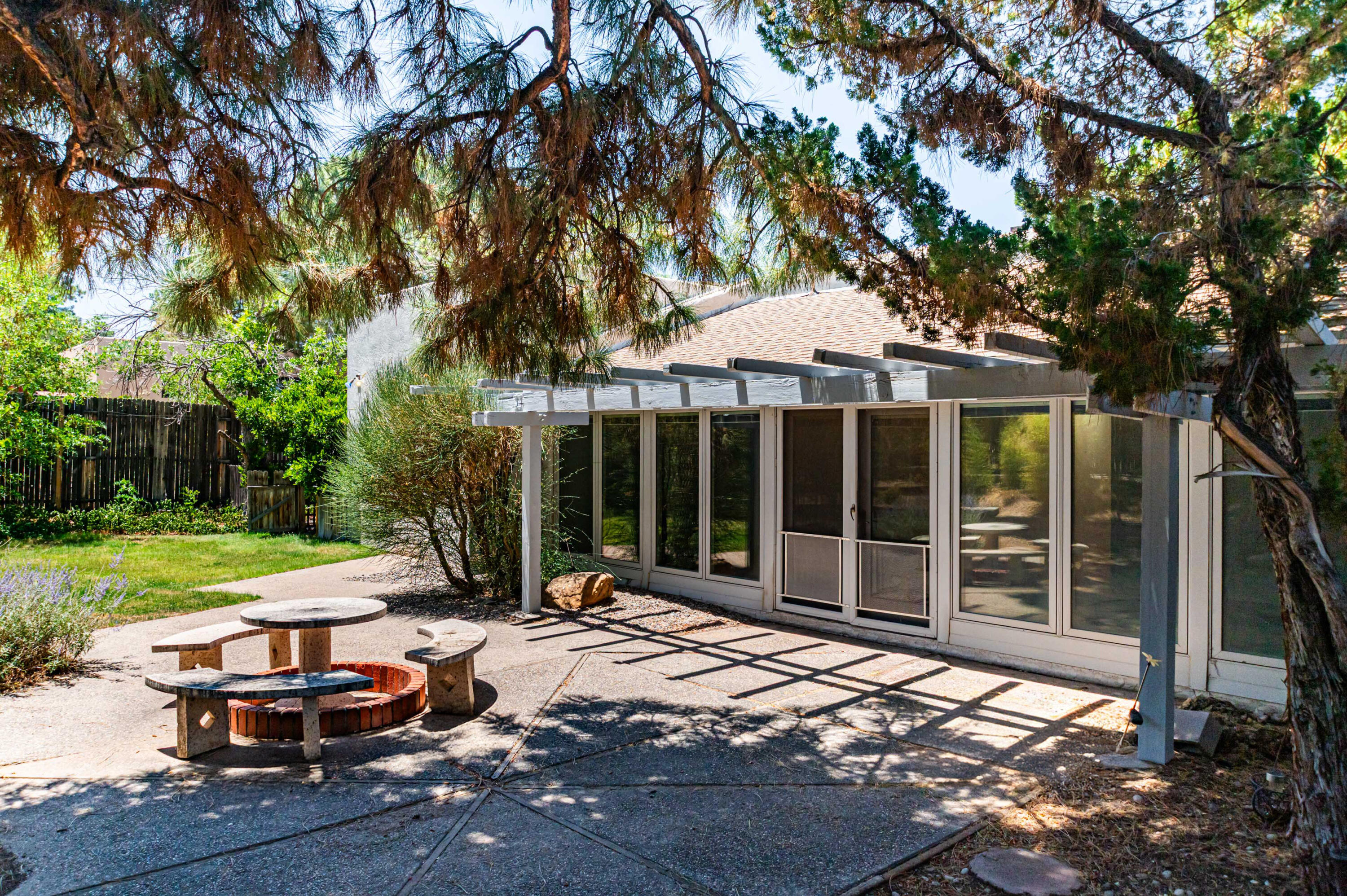 1020 Cuatro Cerros Trail SE