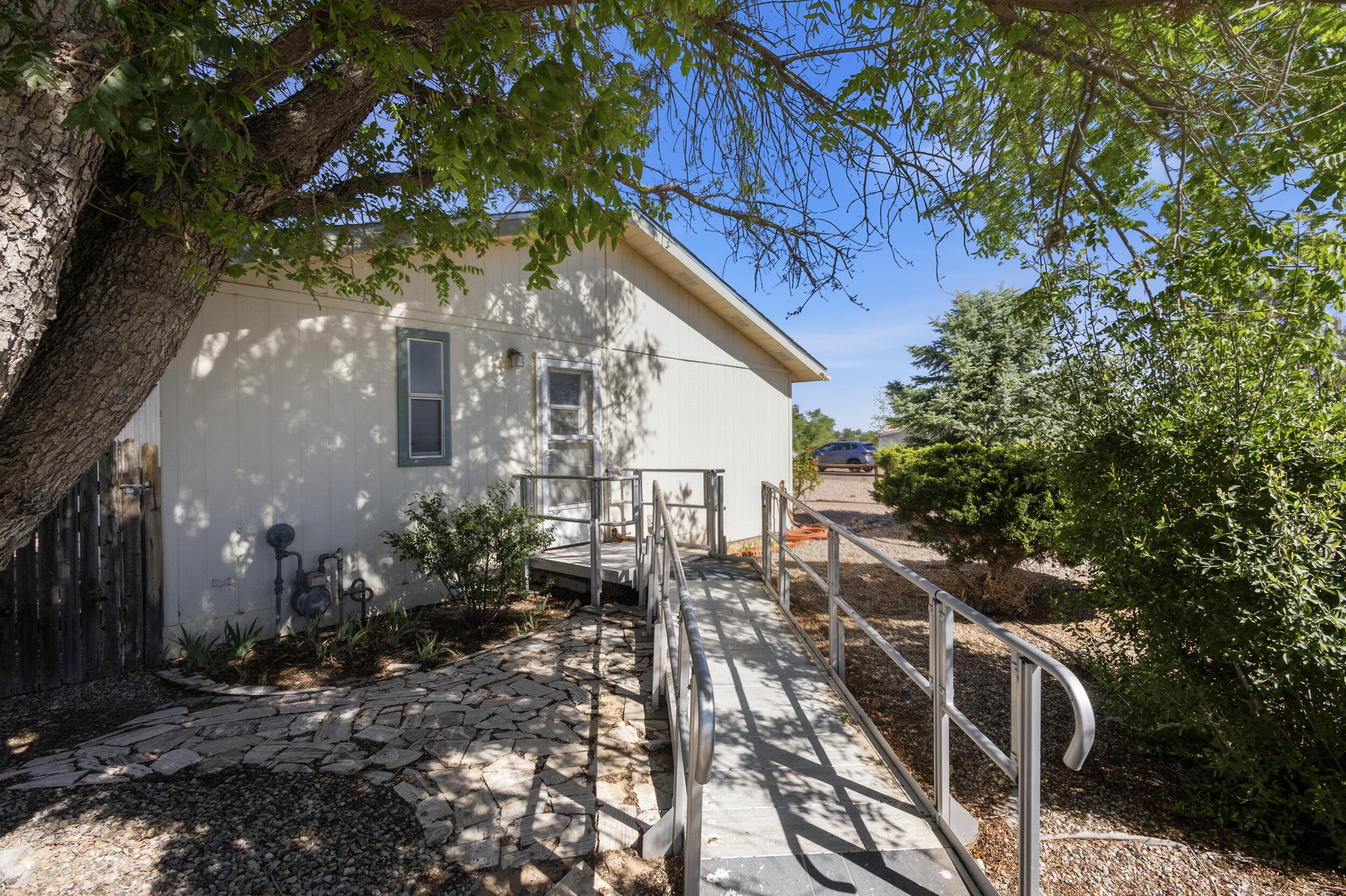 62 Calle De Chamesa Loop