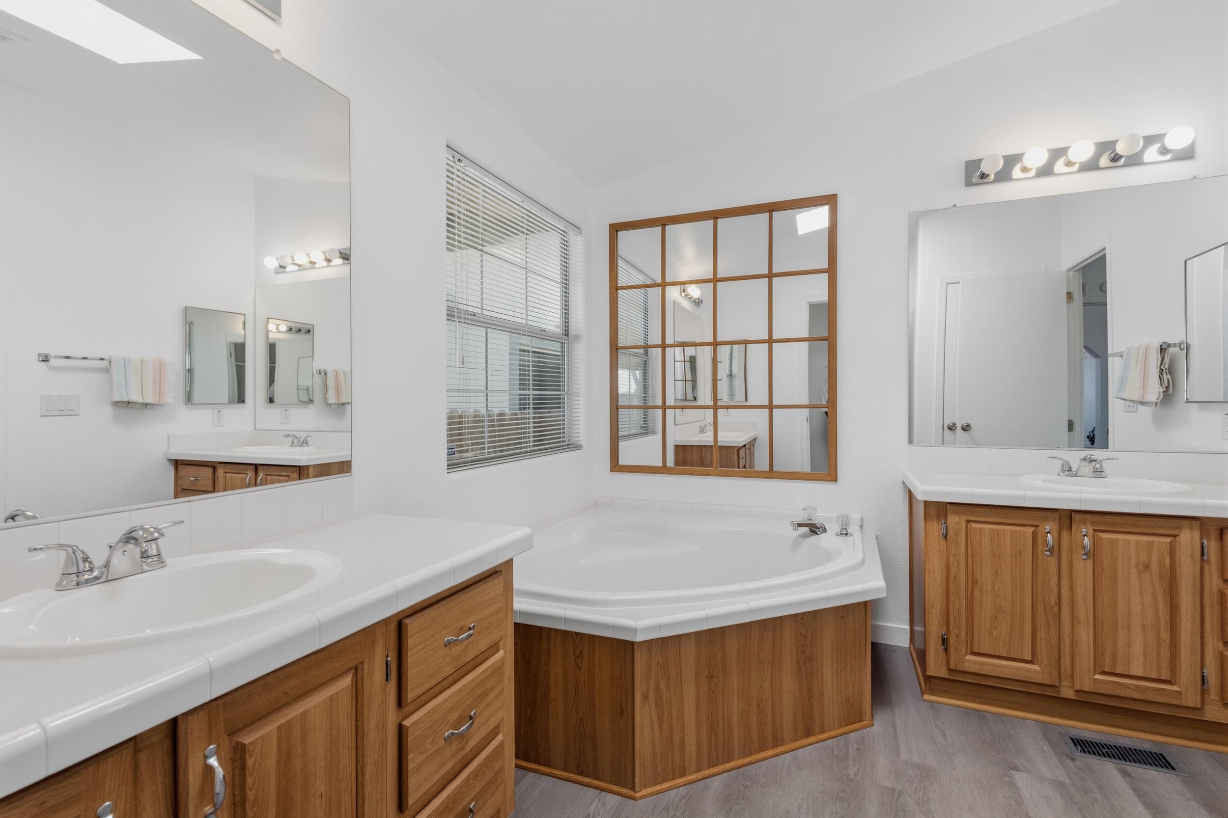 62 Calle De Chamesa Loop