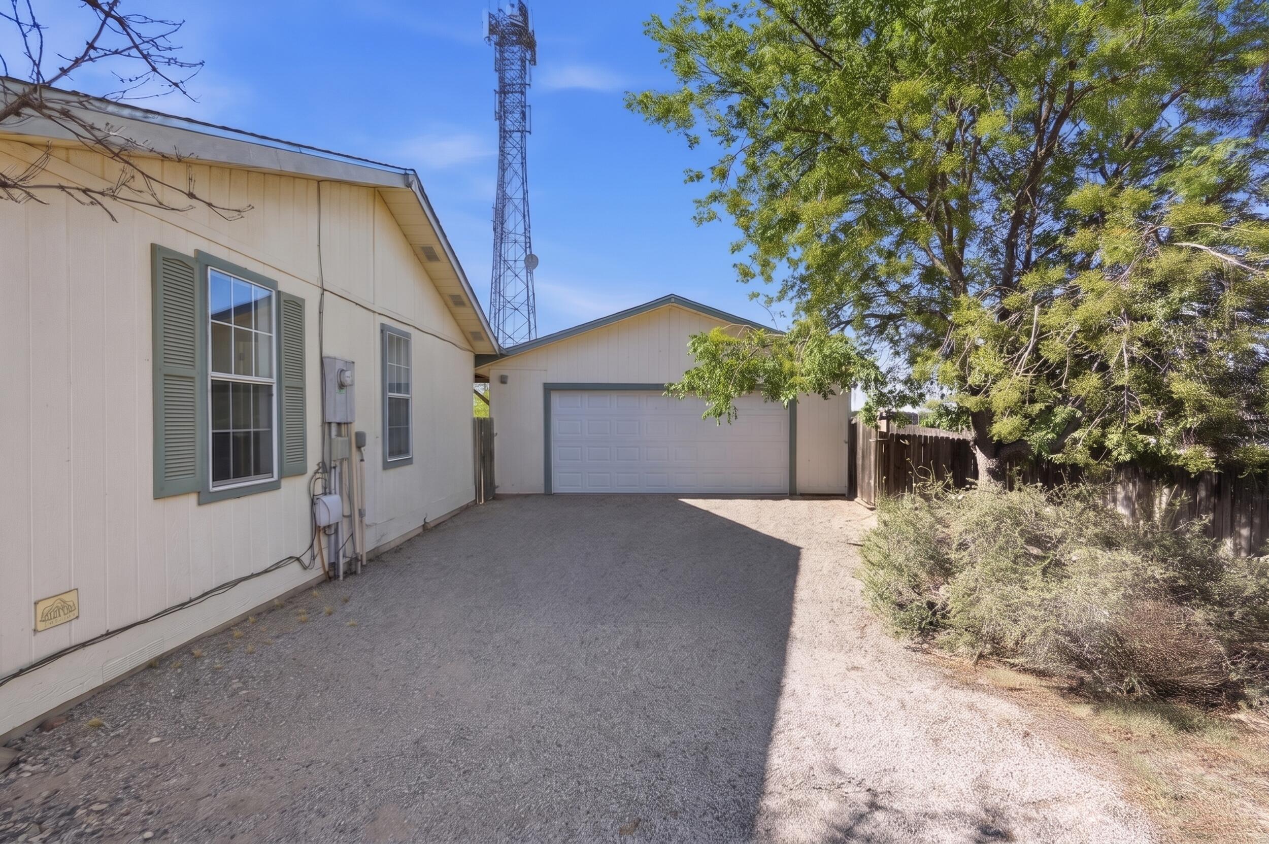 62 Calle De Chamesa Loop