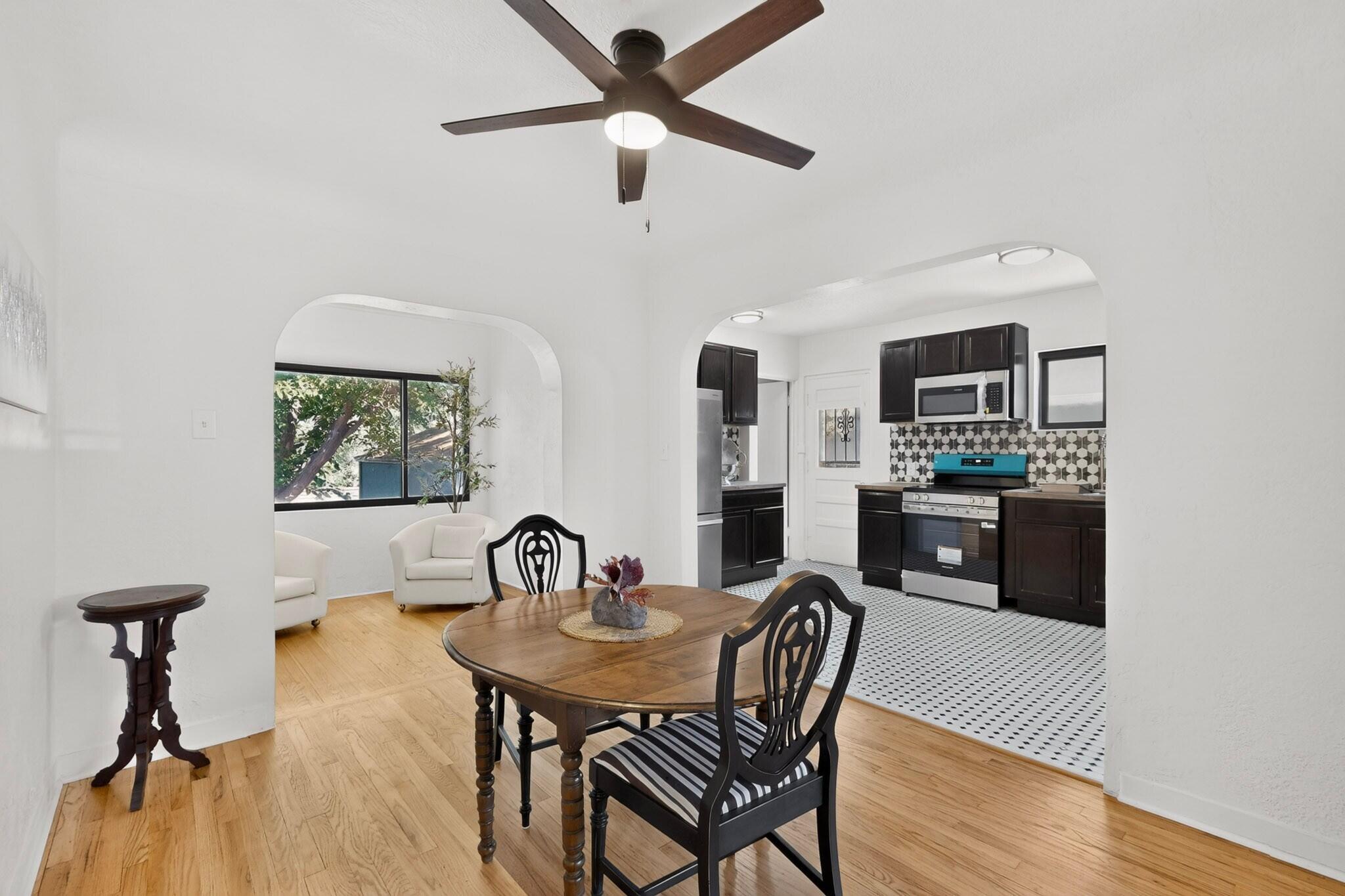 213 Amherst Drive SE