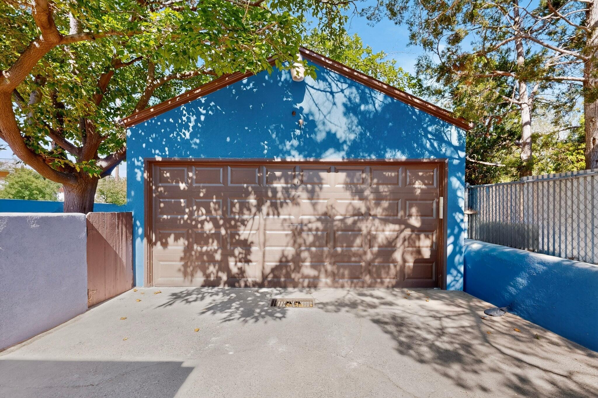 213 Amherst Drive SE