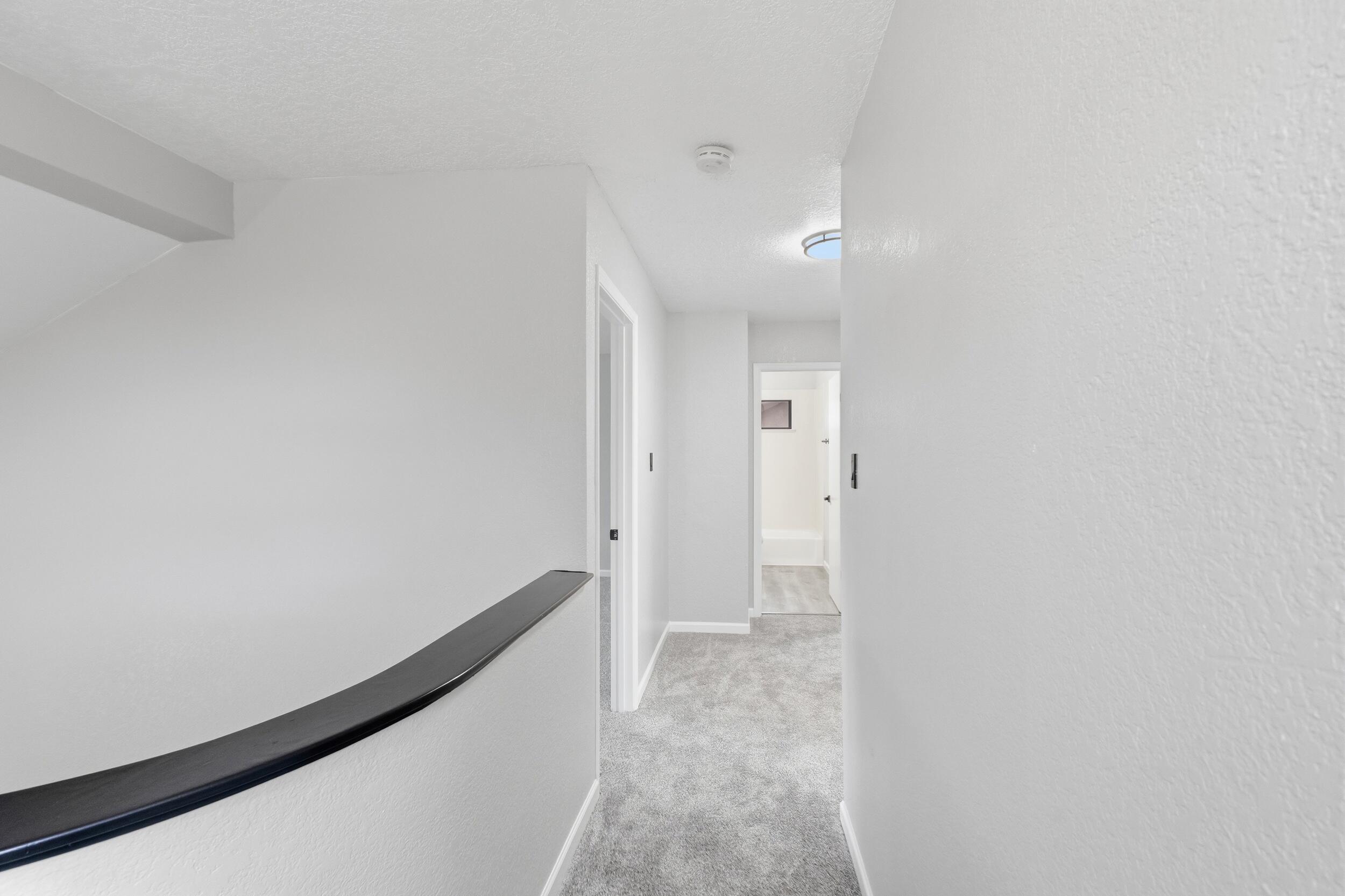 7628 Oakland Avenue NE