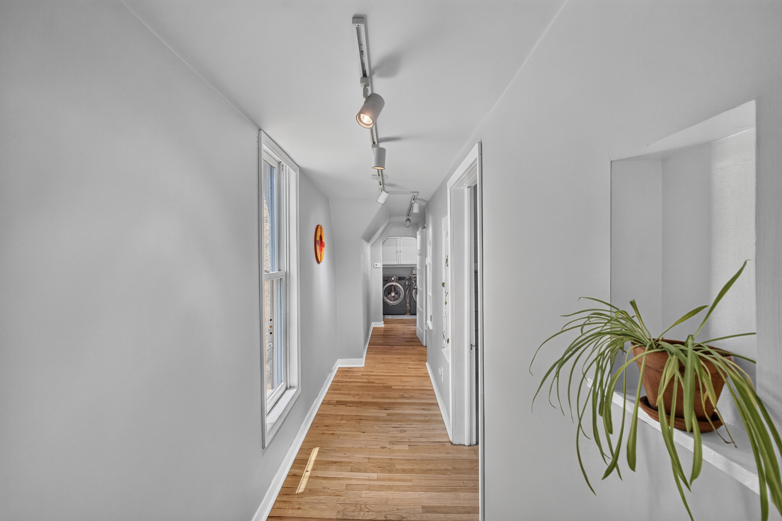 415 Edith Boulevard SE