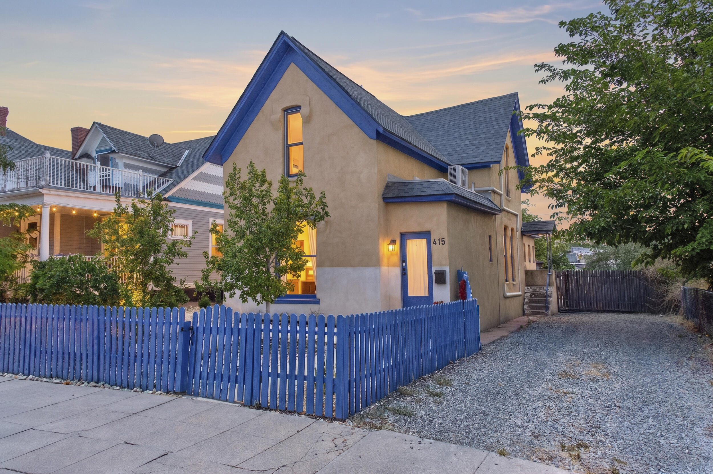 415 Edith Boulevard SE