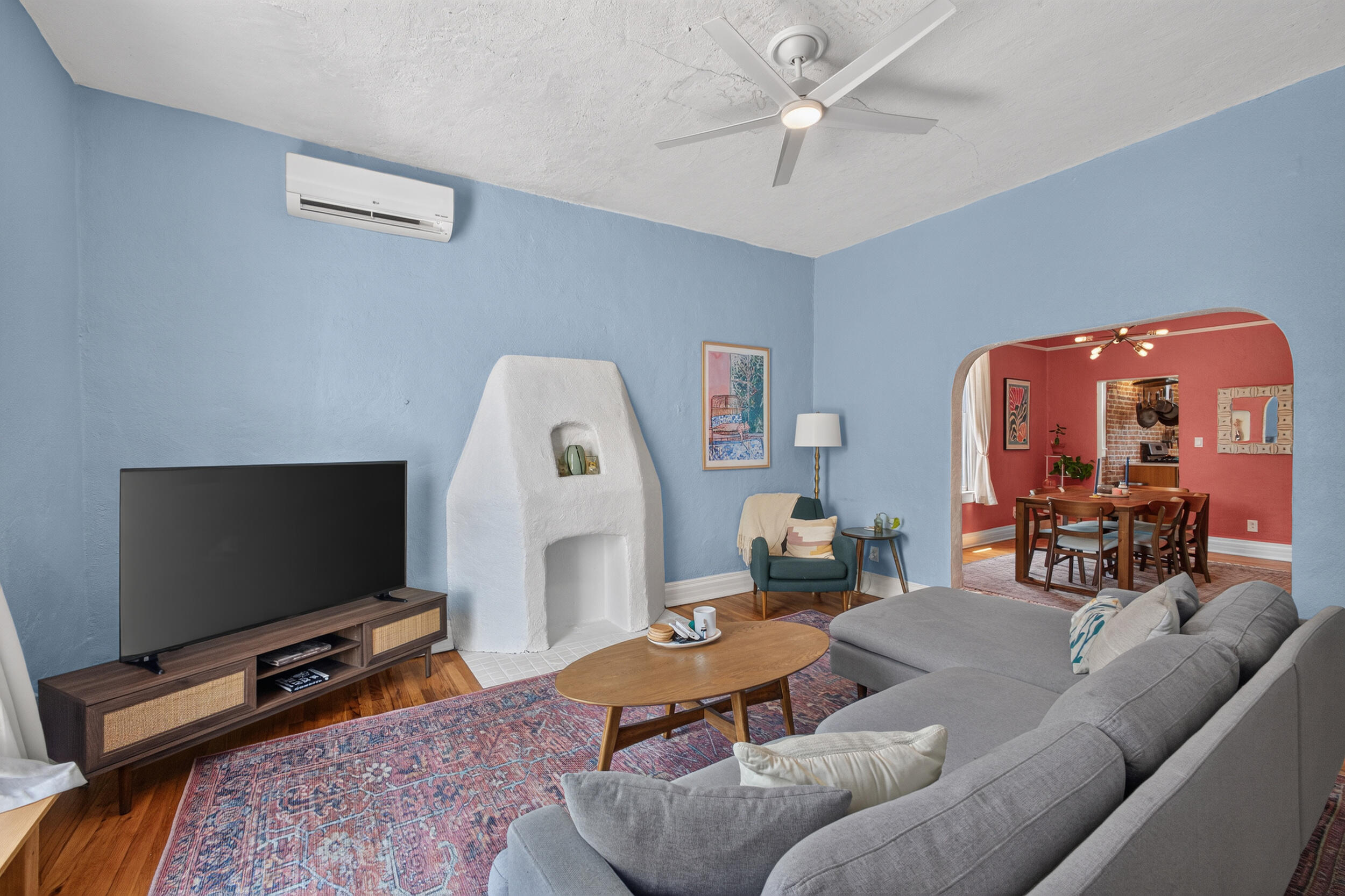 415 Edith Boulevard SE