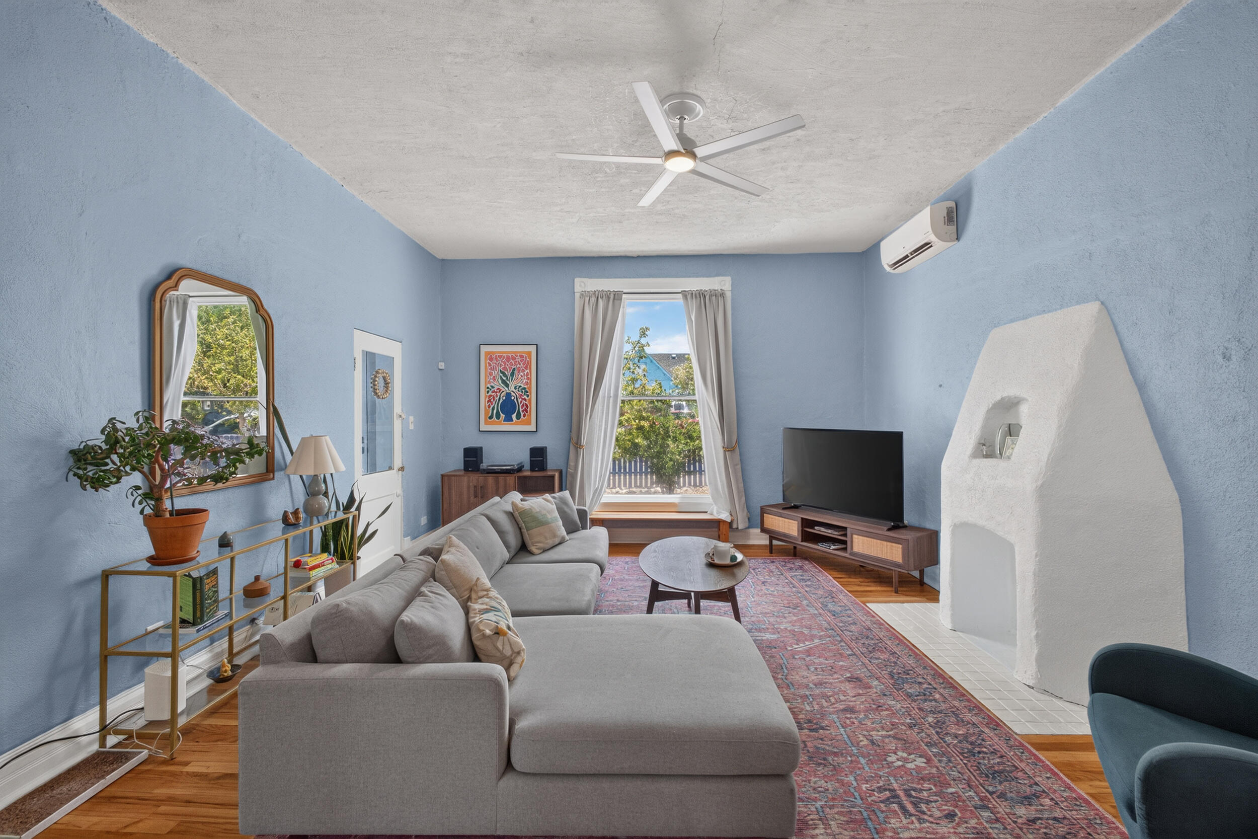 415 Edith Boulevard SE